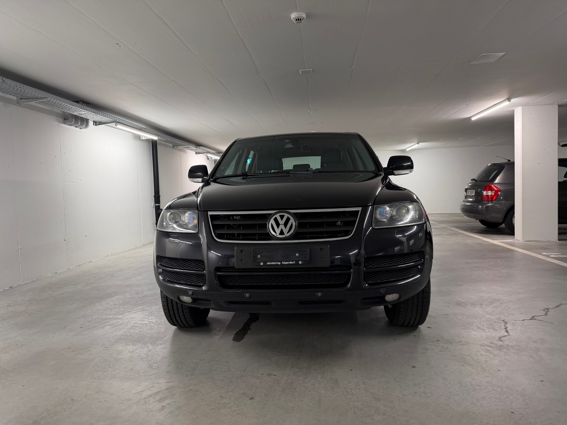 VW TOUAREG 3.0 TDI AHK 3.5T FRISCH AB MFK-image-7