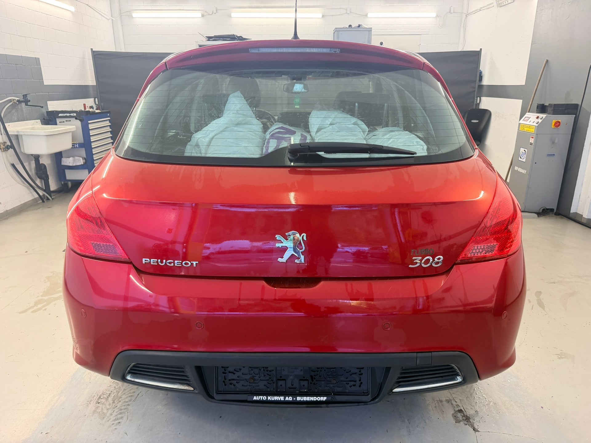 PEUGEOT 308 1.6 16V T GT 175-image-4