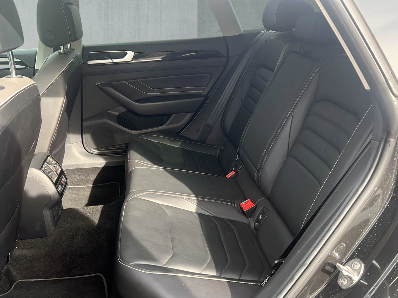 VW Arteon SB 2.0 TSI Elegance 4Motion DSG-image-9