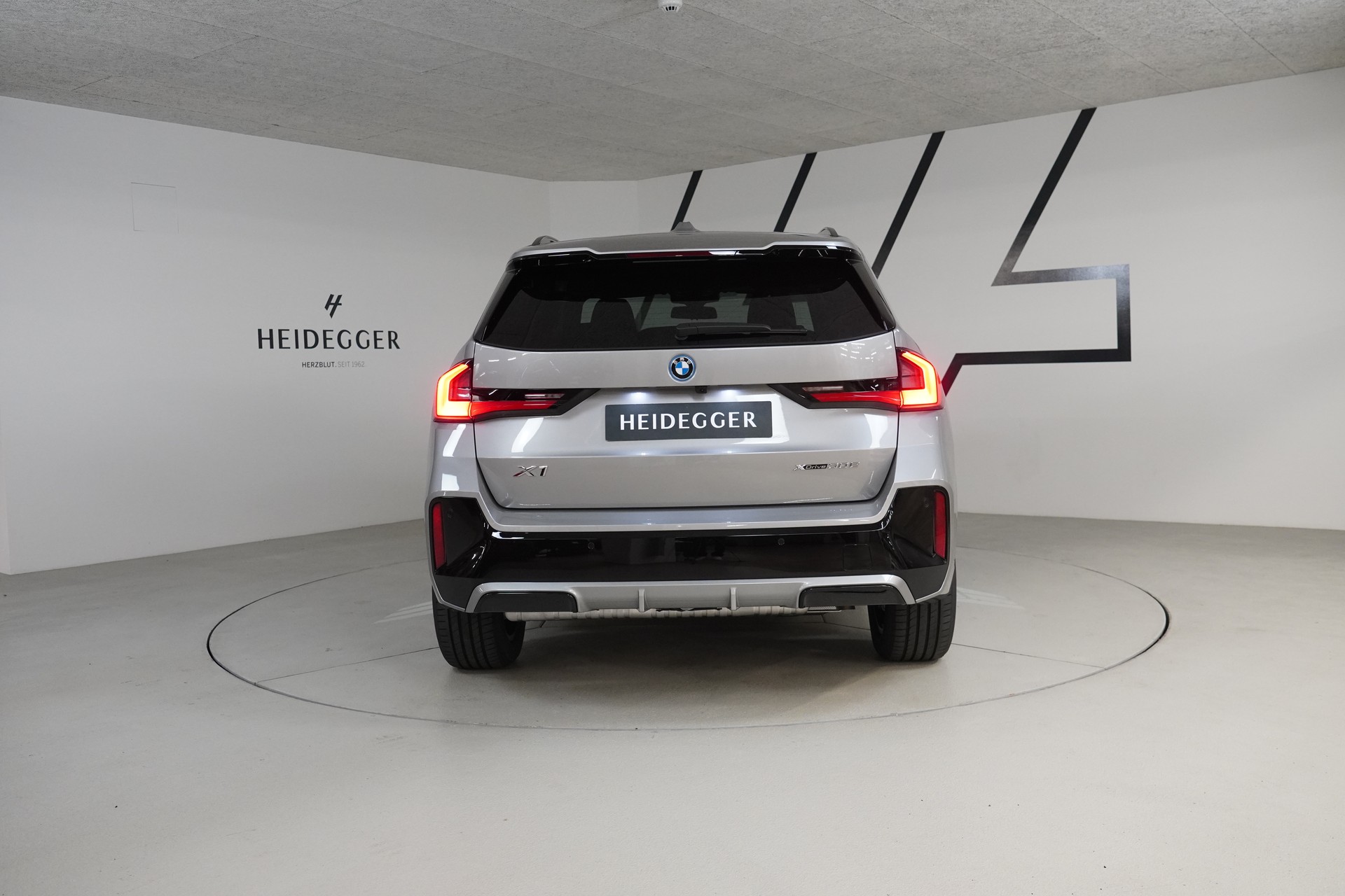 BMW X1 xDrive 30e M Sport-image-5