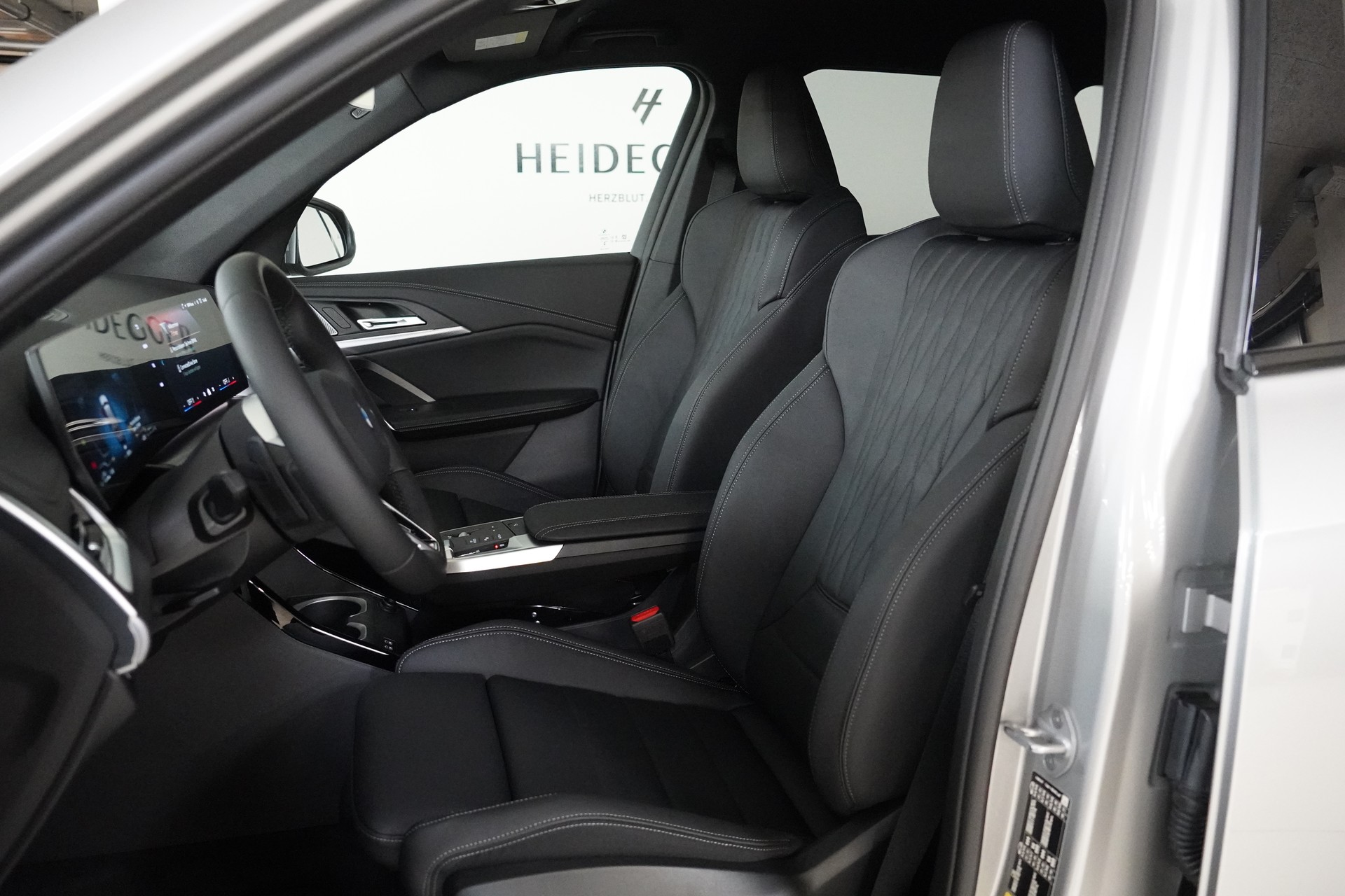 BMW X1 xDrive 30e M Sport-image-11