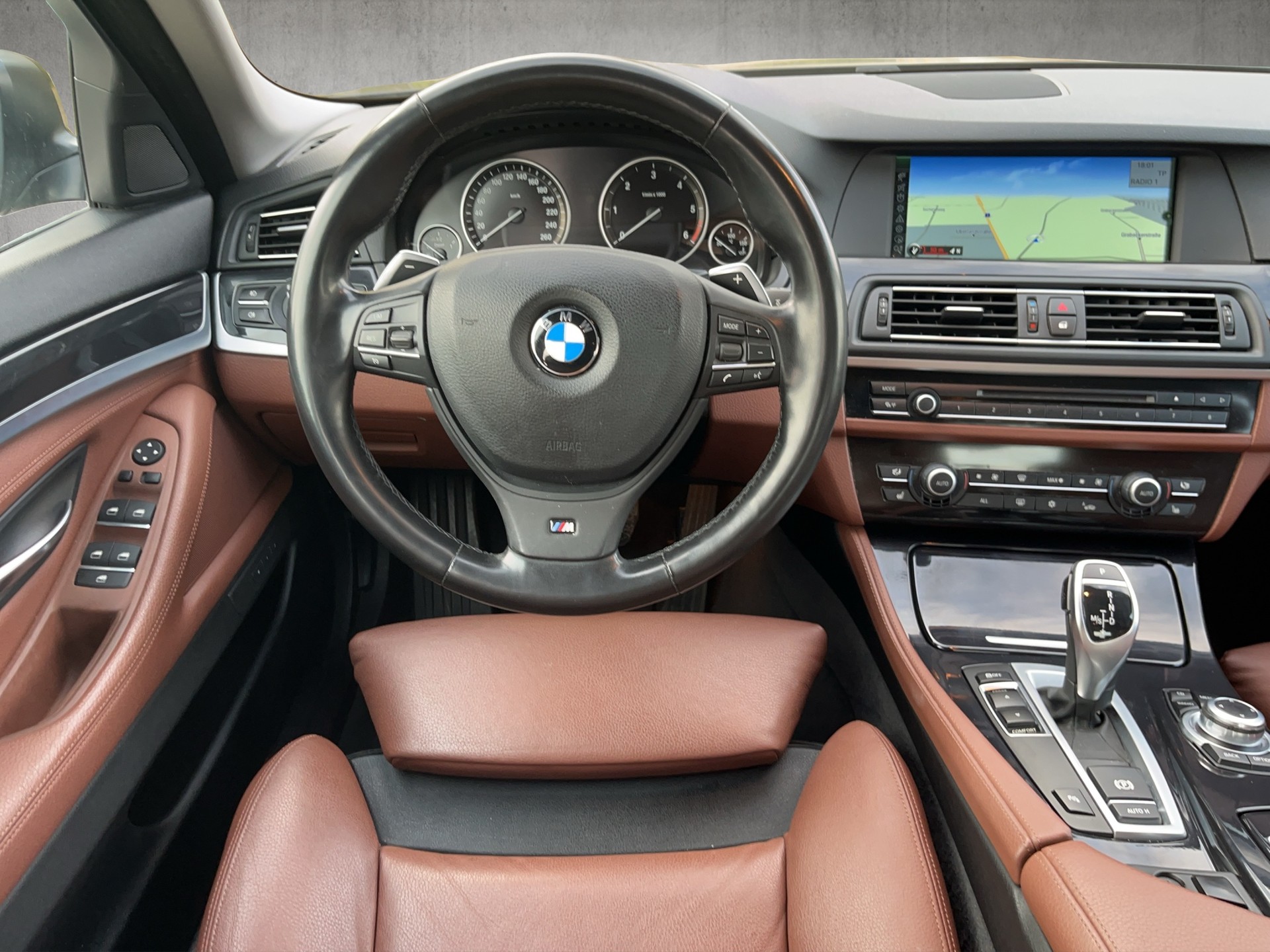 BMW 520d Steptronic-image-8