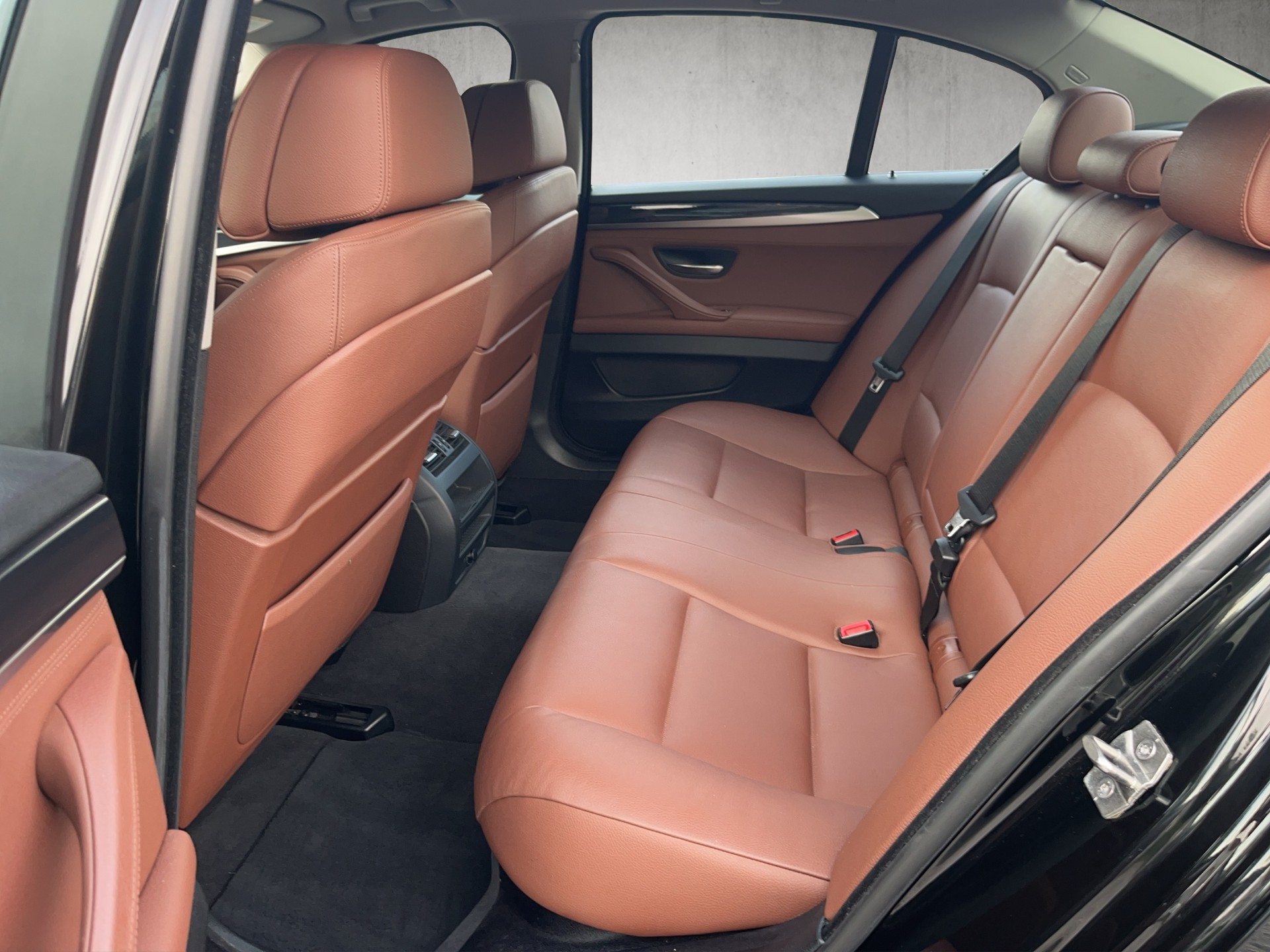 BMW 520d Steptronic-image-12