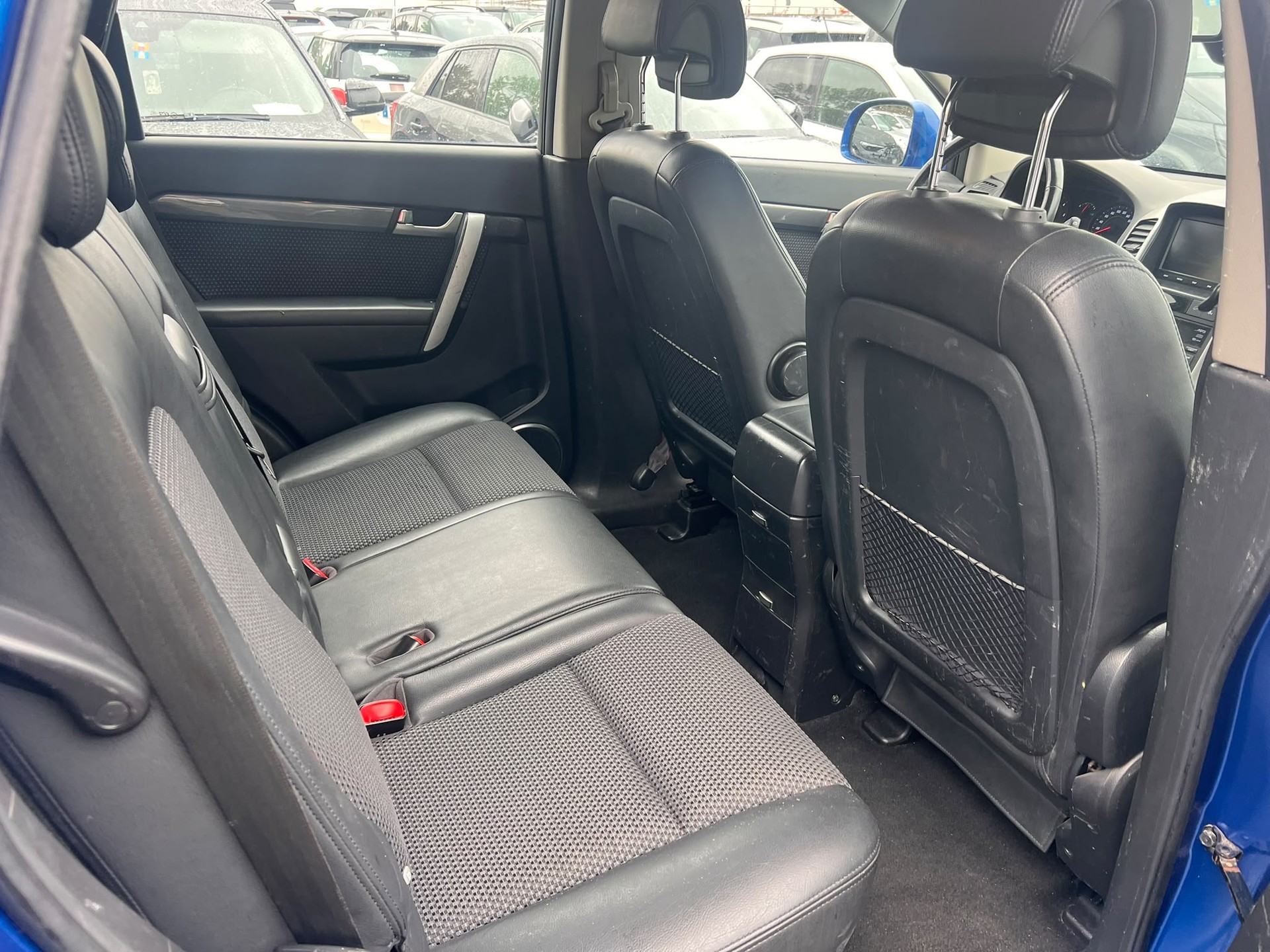 CHEVROLET Captiva 2.0 VCDi LS 4WD-image-9