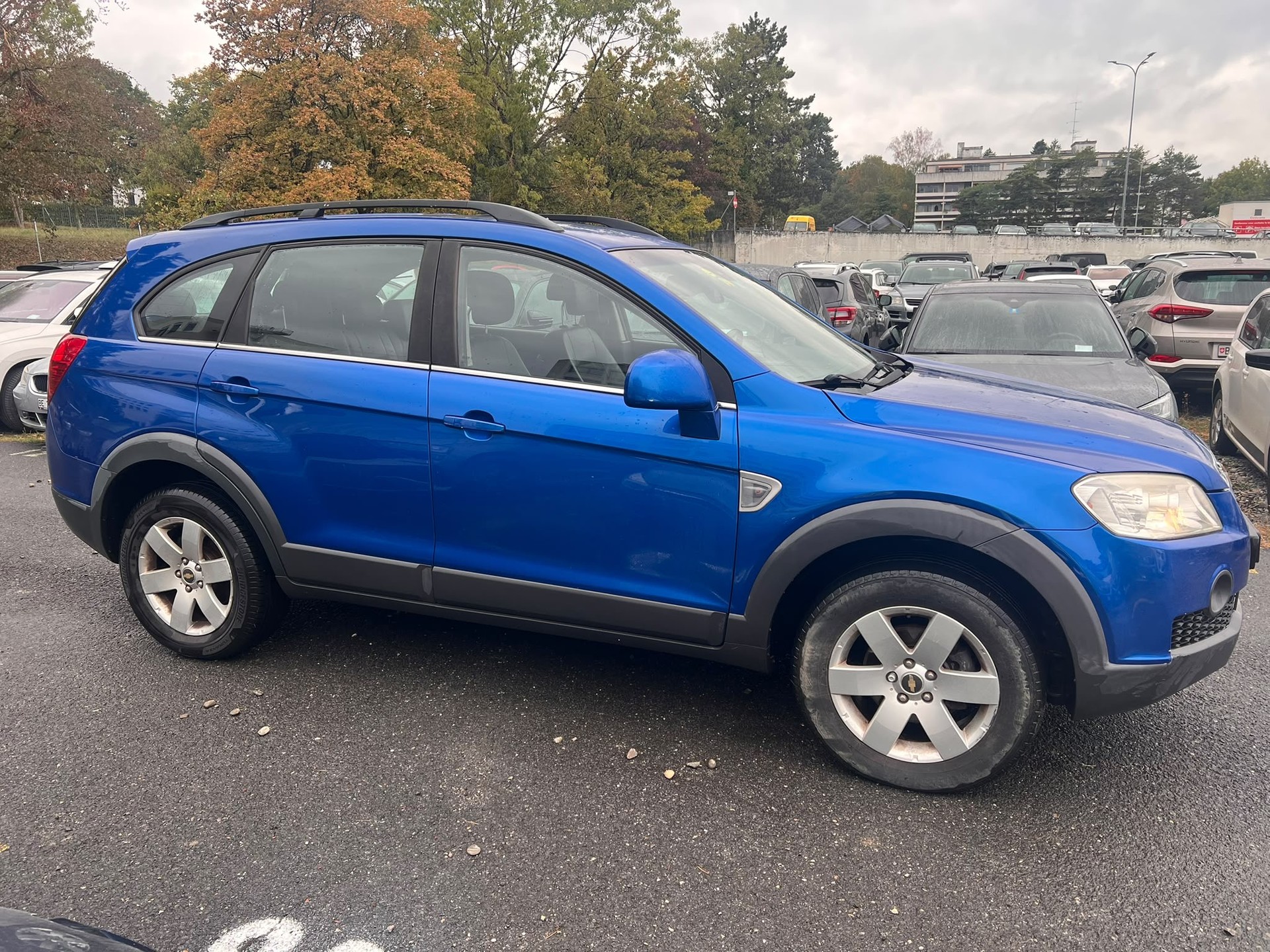 CHEVROLET Captiva 2.0 VCDi LS 4WD-image-1