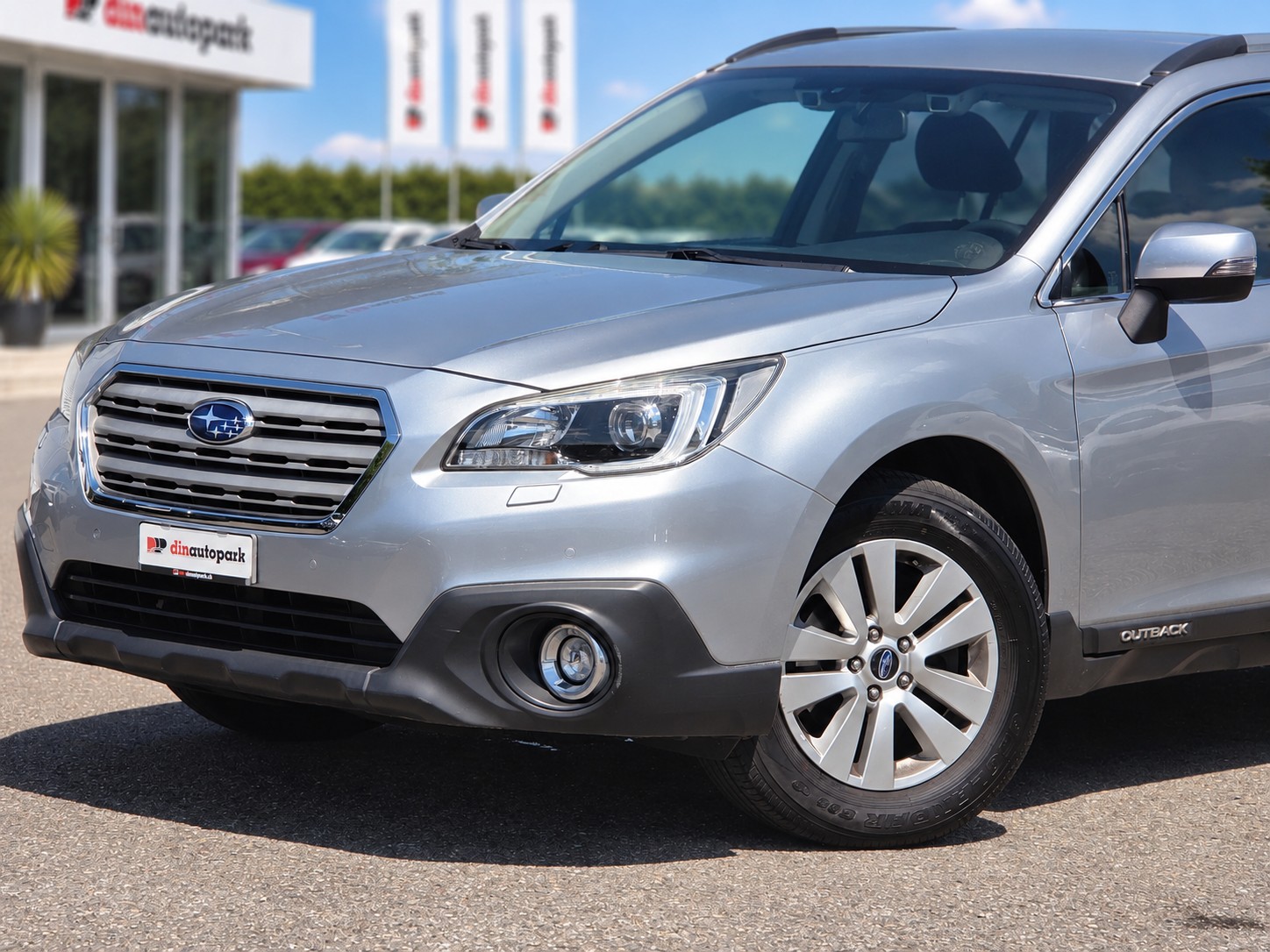 SUBARU Outback 2.0D Swiss Classic AWD Lineartronic * CH-Fahrzeug * Frisch ab MFK *-image-3