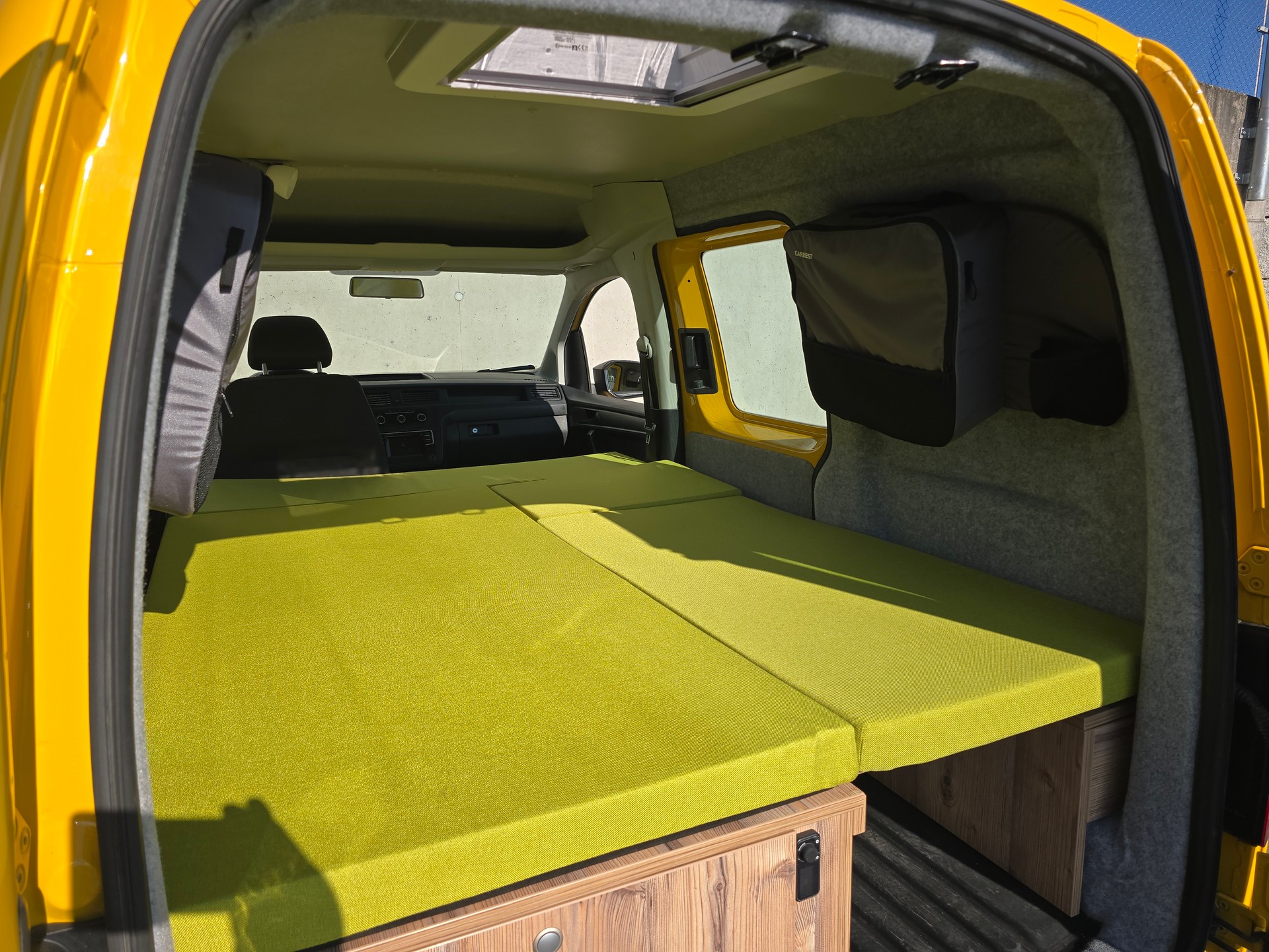 VW VW GEOVAN M - 1.0 TSI 102PS - Benzin - Fensterbus-image-13