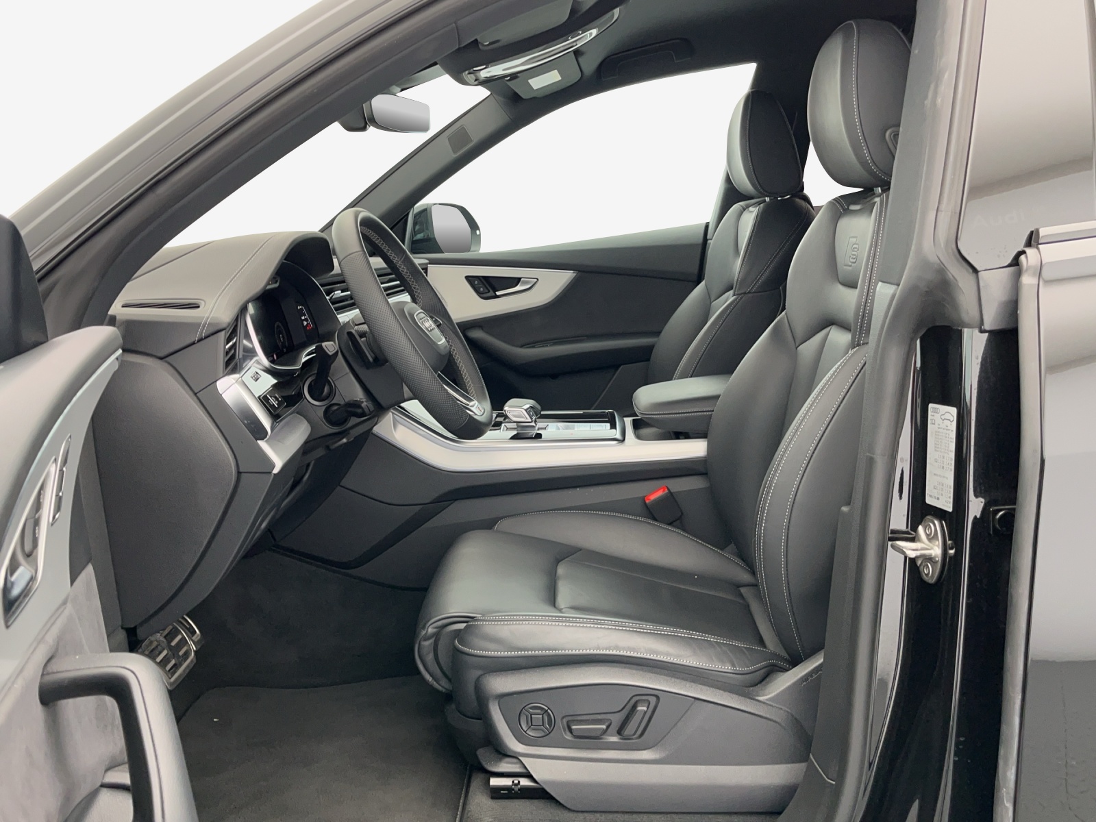 AUDI Q8 SUV TDI quattro 210 kW tiptronic-image-7