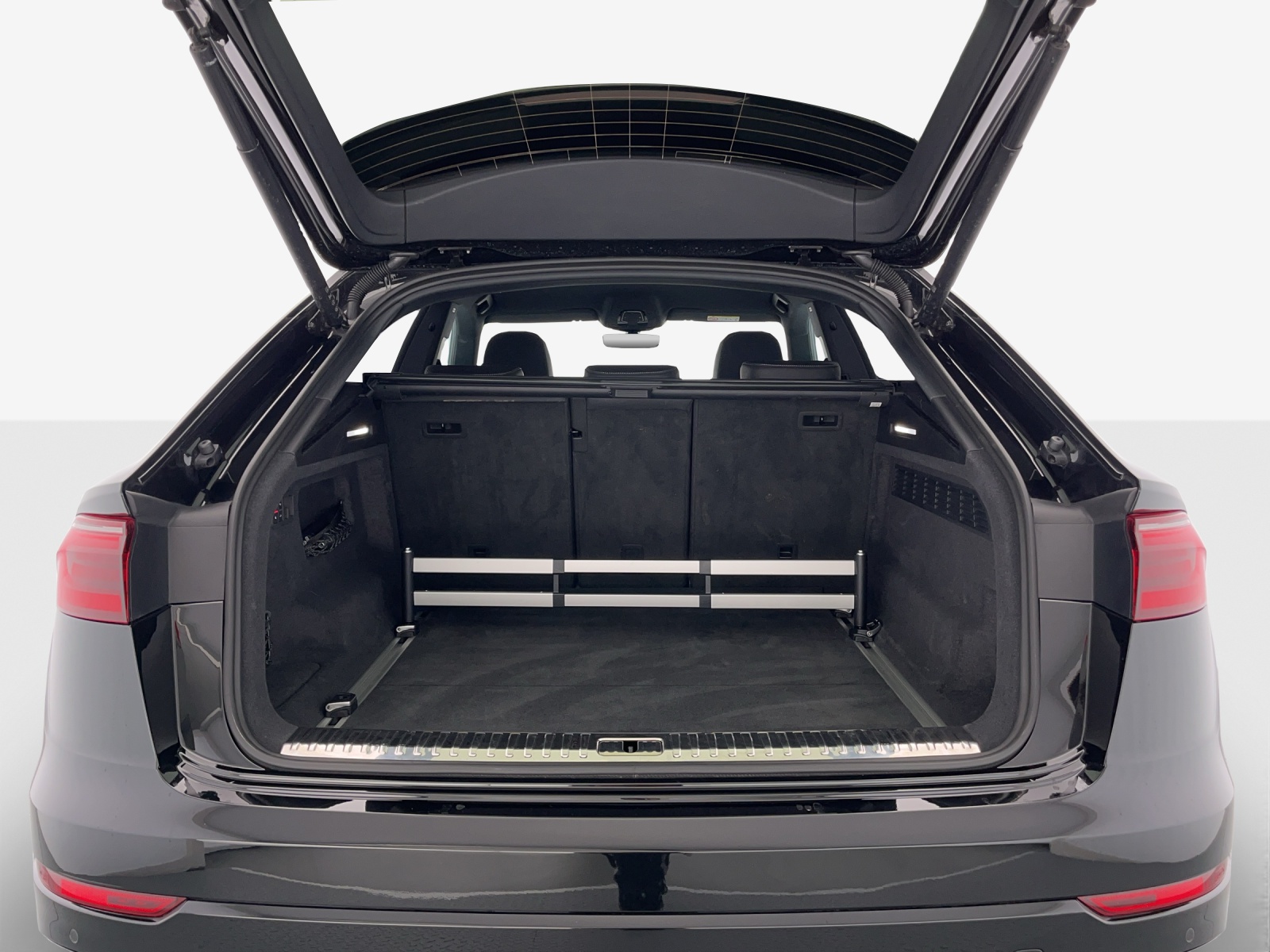 AUDI Q8 SUV TDI quattro 210 kW tiptronic-image-12