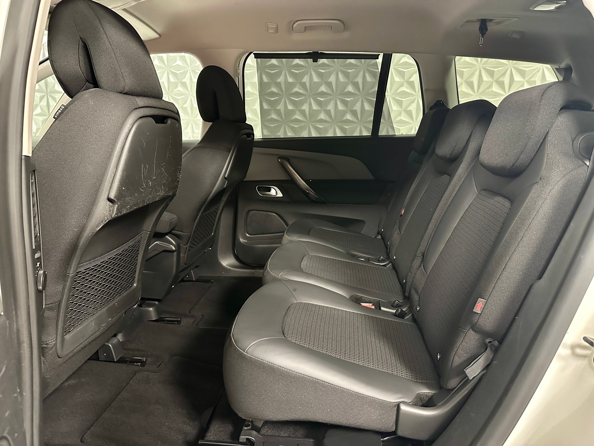 CITROEN Grand C4 Spacetourer 1.5 **7-PLÄTZER** BlueHDi Shine EAT8-image-13