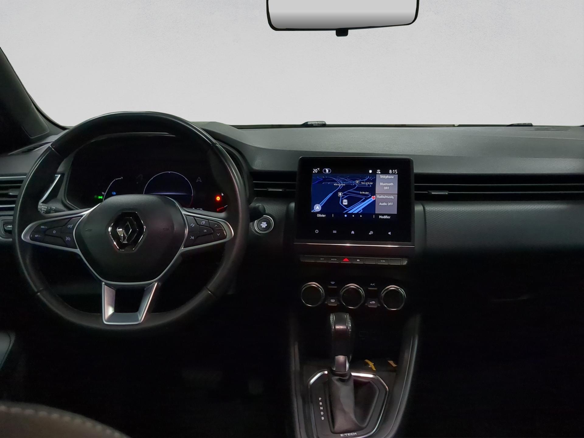 RENAULT Clio 1.6 E-Tech Intens-image-12