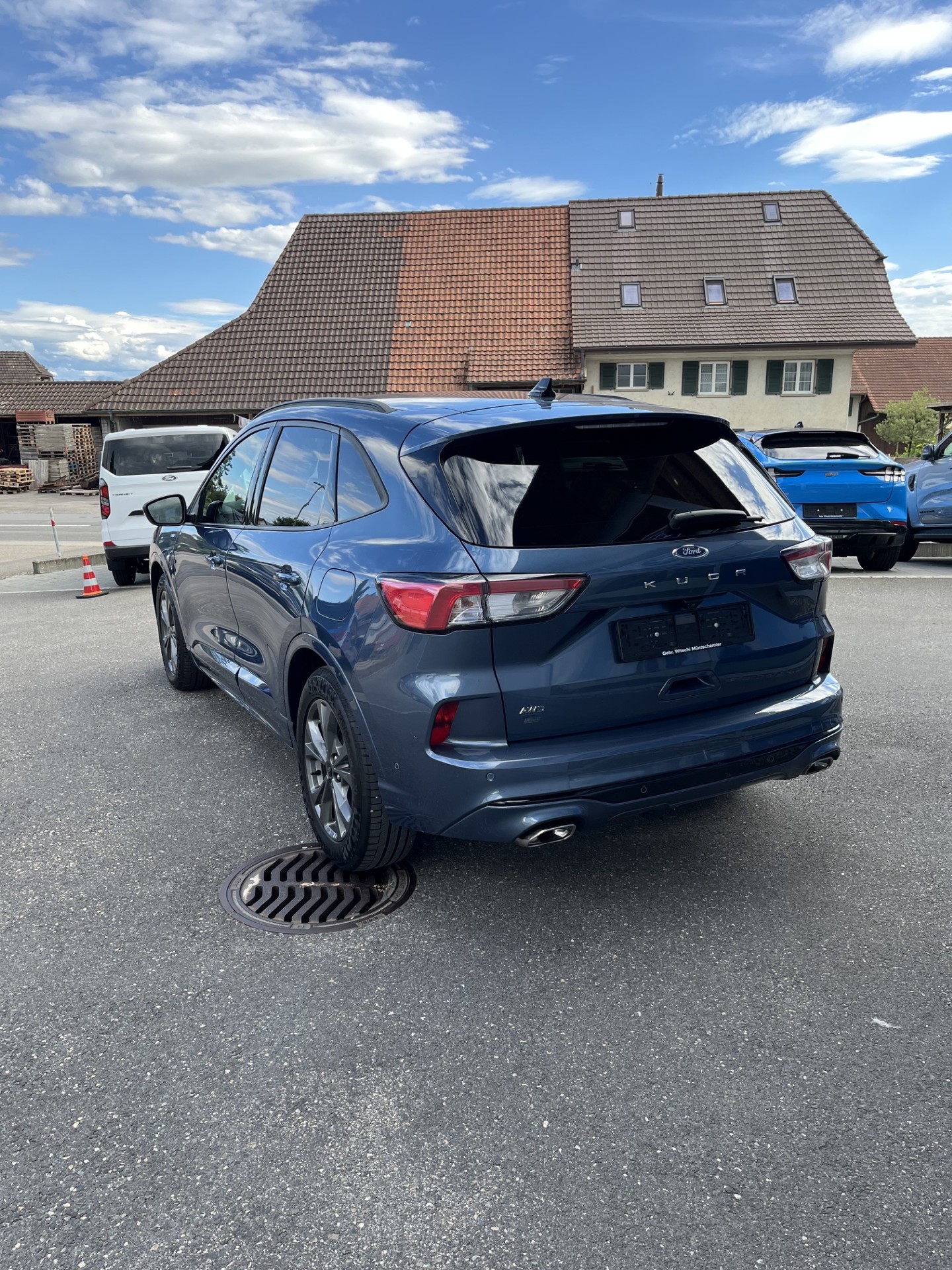 FORD Kuga 2.0 TDCi EcoBlue ST-Line X 4WD-image-2
