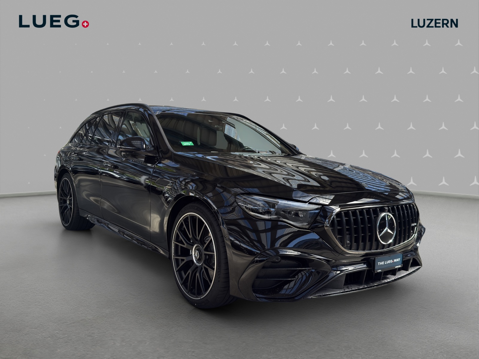 MERCEDES-BENZ E 53 Hybrid T 4Matic+ 9G-Tronic-image-4
