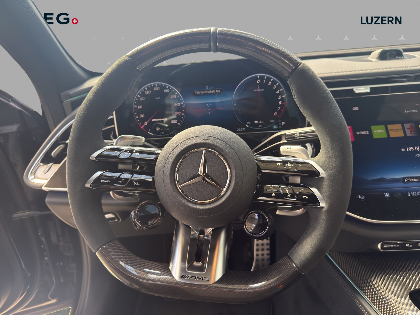 MERCEDES-BENZ E 53 Hybrid T 4Matic+ 9G-Tronic-image-9