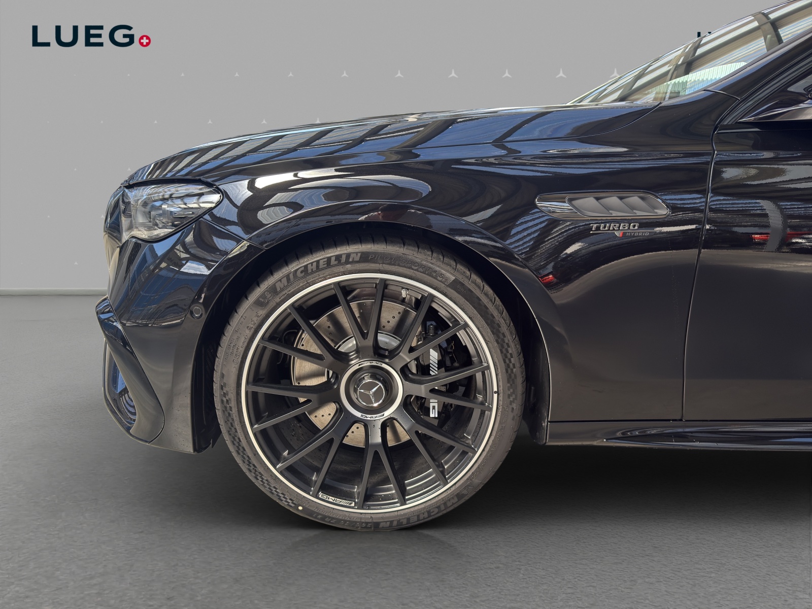 MERCEDES-BENZ E 53 Hybrid T 4Matic+ 9G-Tronic-image-6