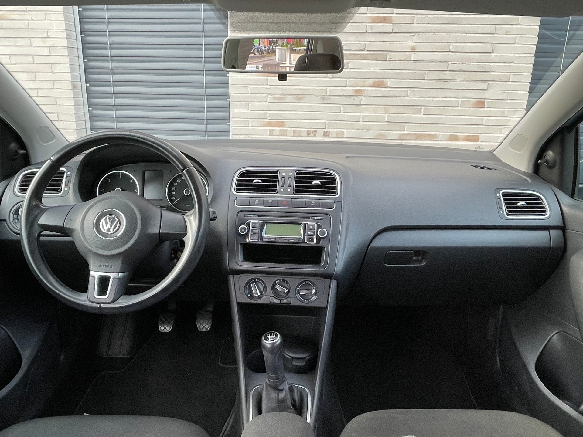 VW Polo 1.2 TDI BlueMotion Trendline-image-13