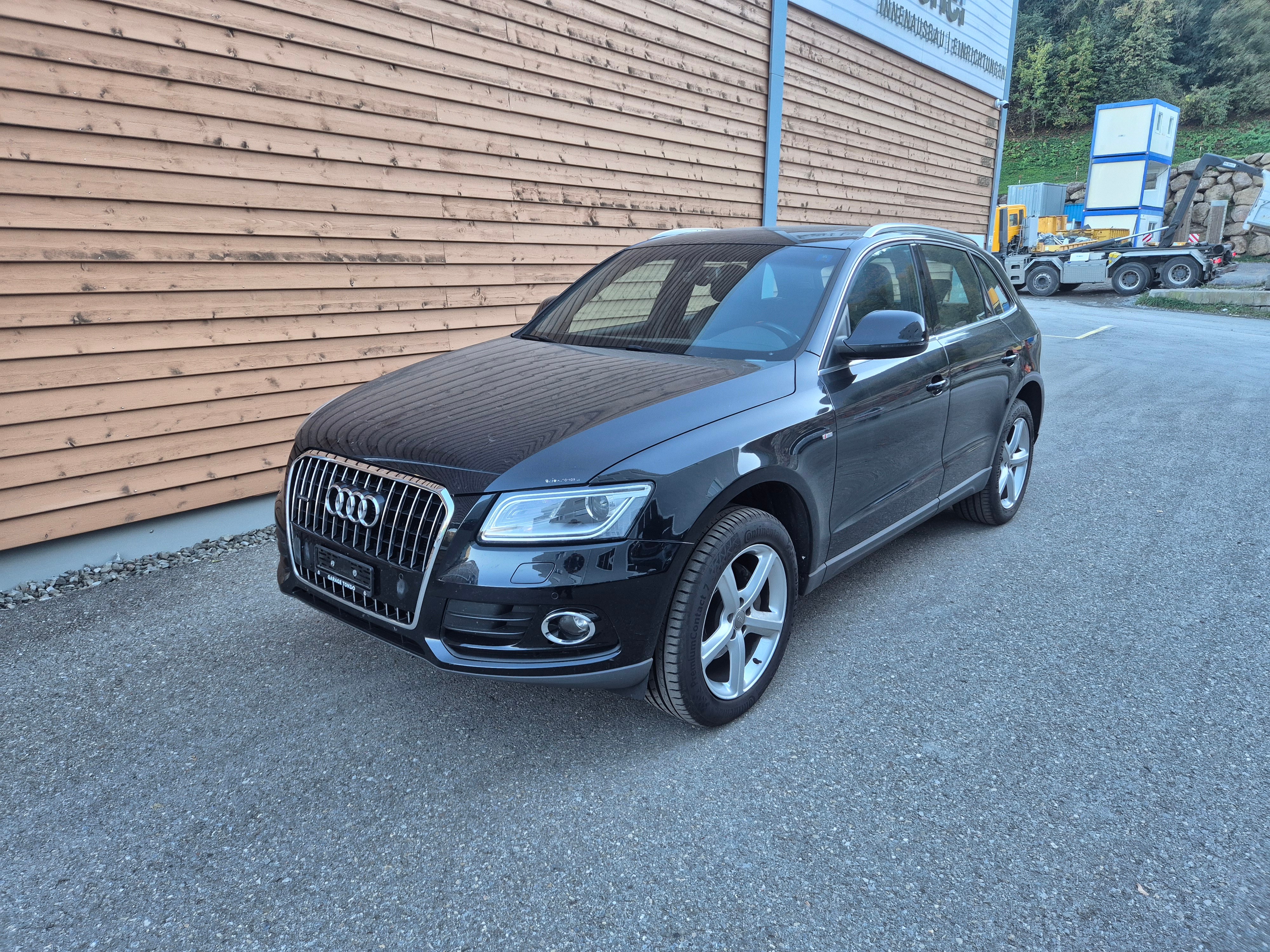 Car photo