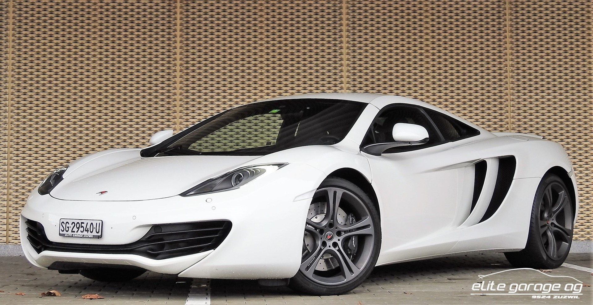 McLAREN MP4-12C Coupé 3.8 V8 SSG-image-1