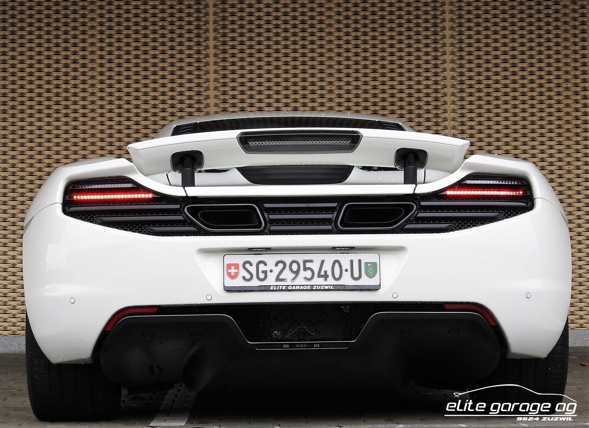McLAREN MP4-12C Coupé 3.8 V8 SSG-image-6