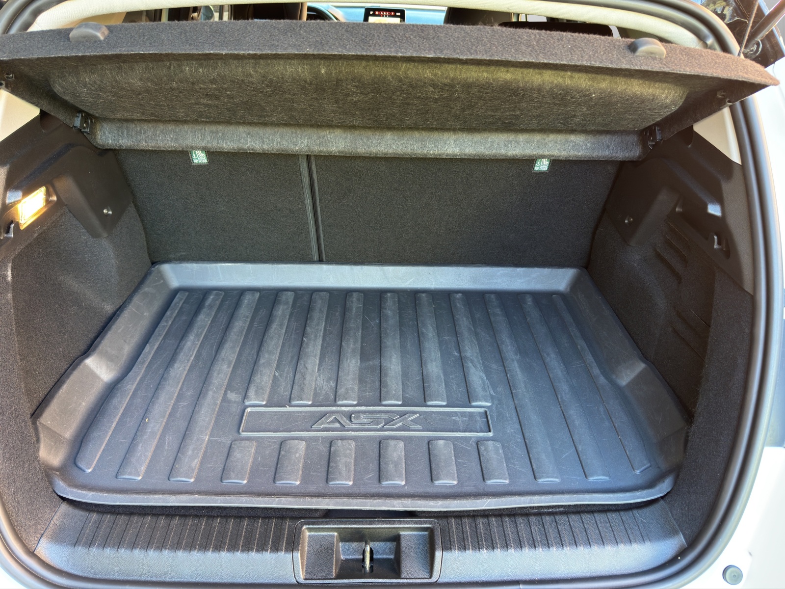 MITSUBISHI ASX 1.6 PHEV Saisho-image-14