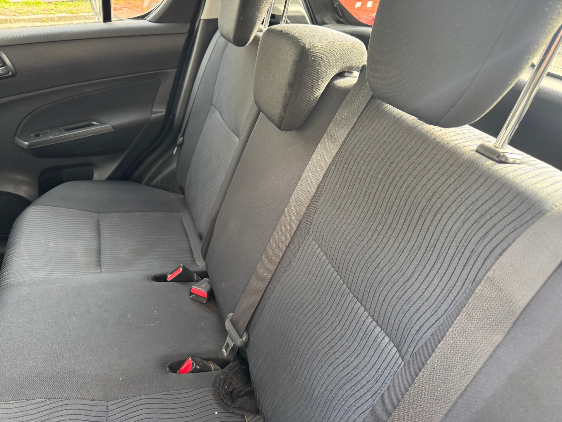 SUZUKI Swift 1.2i 16V GL Top 4x4-image-7