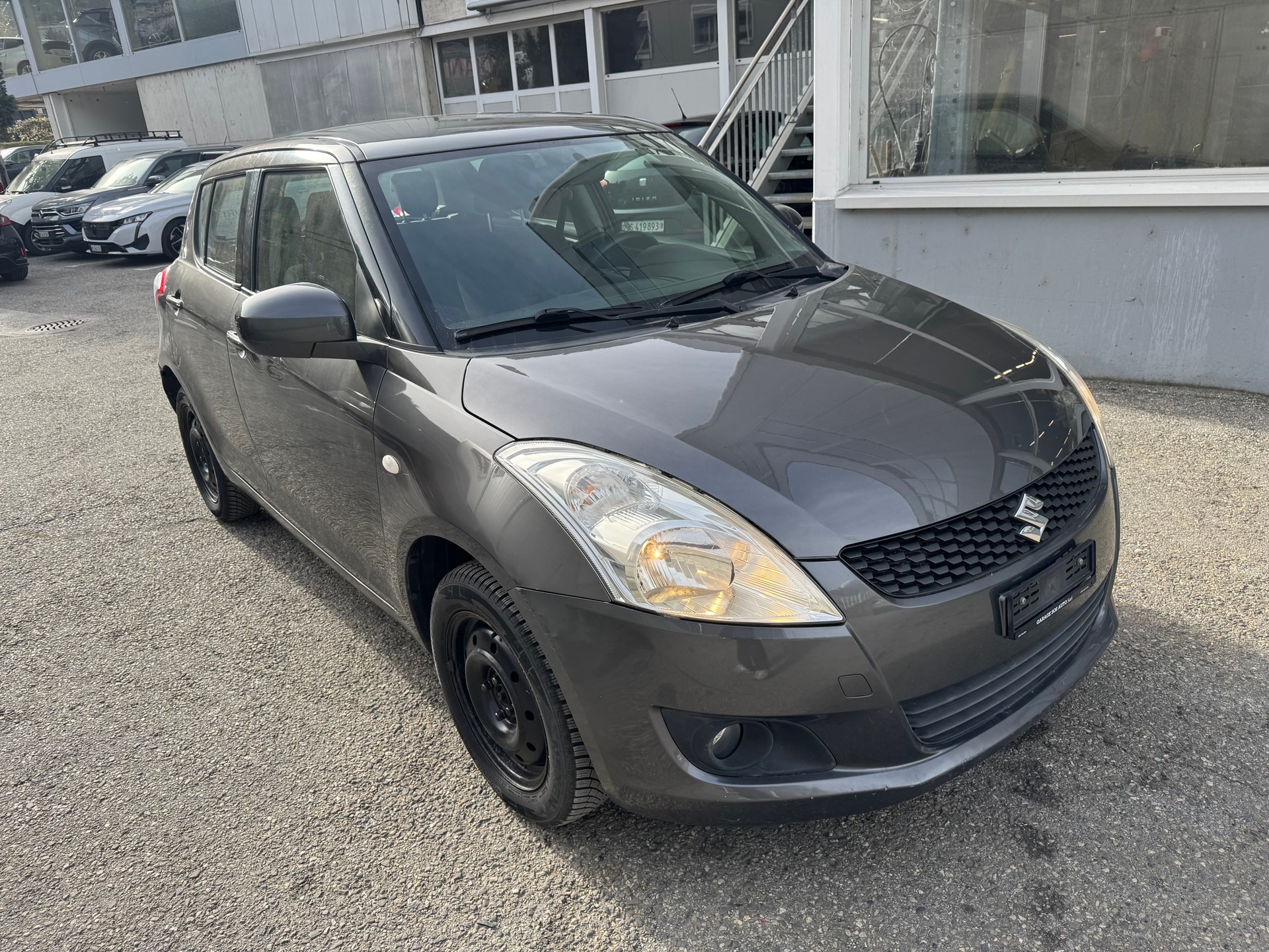 SUZUKI Swift 1.2i 16V GL Top 4x4-image-2
