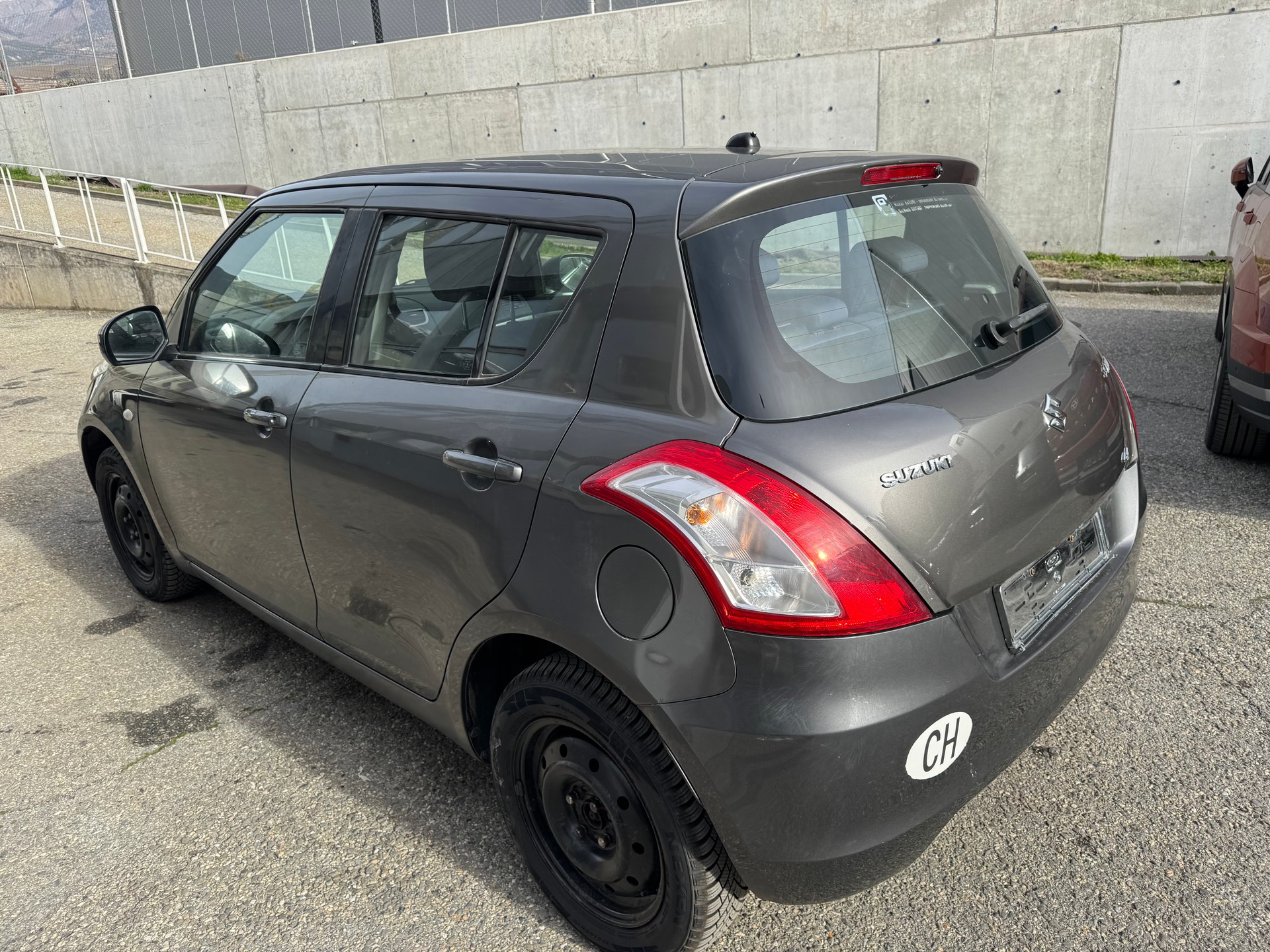 SUZUKI Swift 1.2i 16V GL Top 4x4-image-5