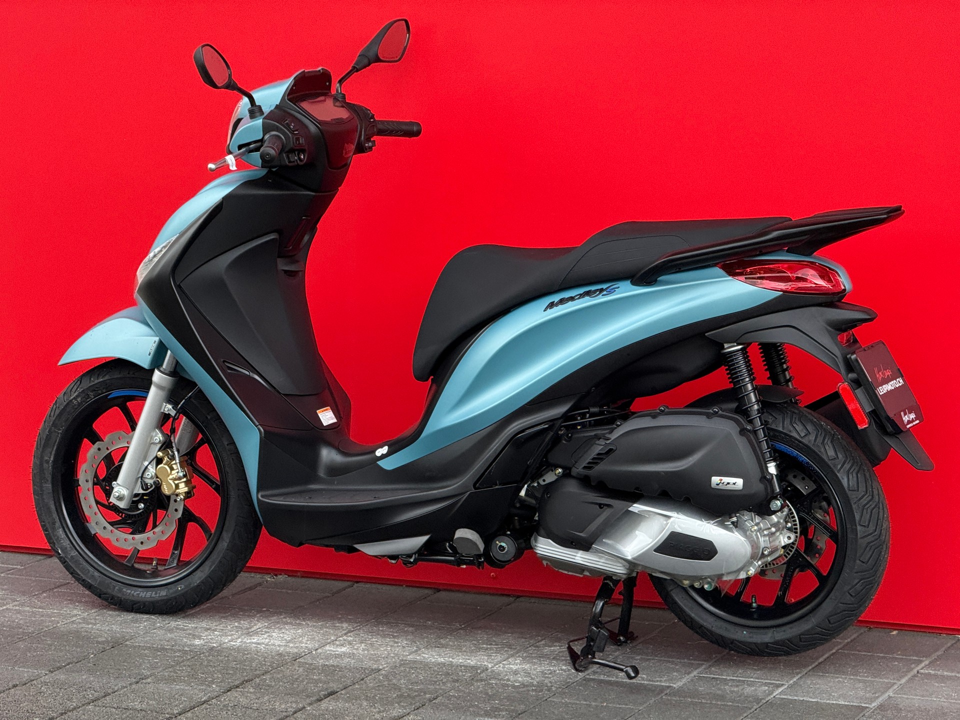 PIAGGIO Medley 200 Sport ABS E5+-image-8