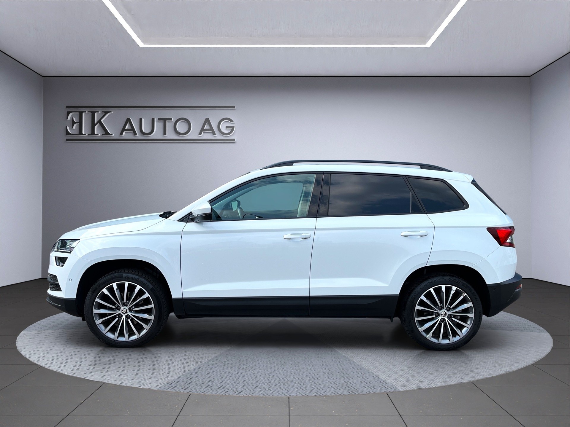 SKODA Karoq 1.5 TSI ACT Style DSG-image-1