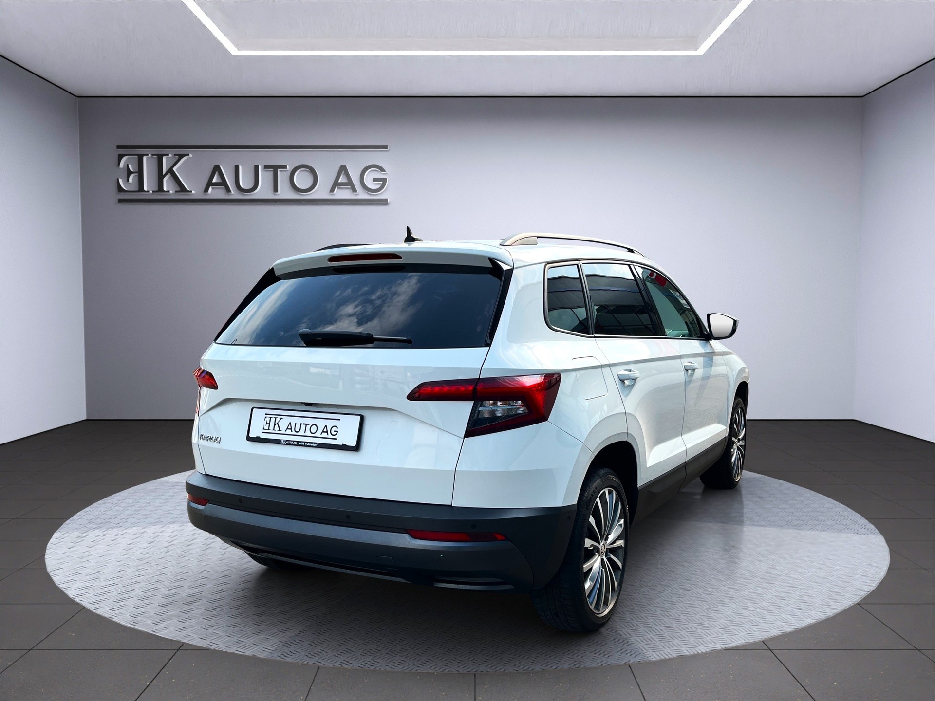 SKODA Karoq 1.5 TSI ACT Style DSG-image-4