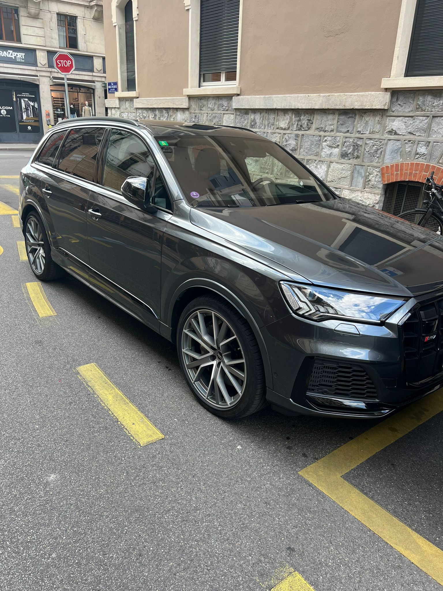 AUDI SQ7 TFSI quattro TFSI-image-4