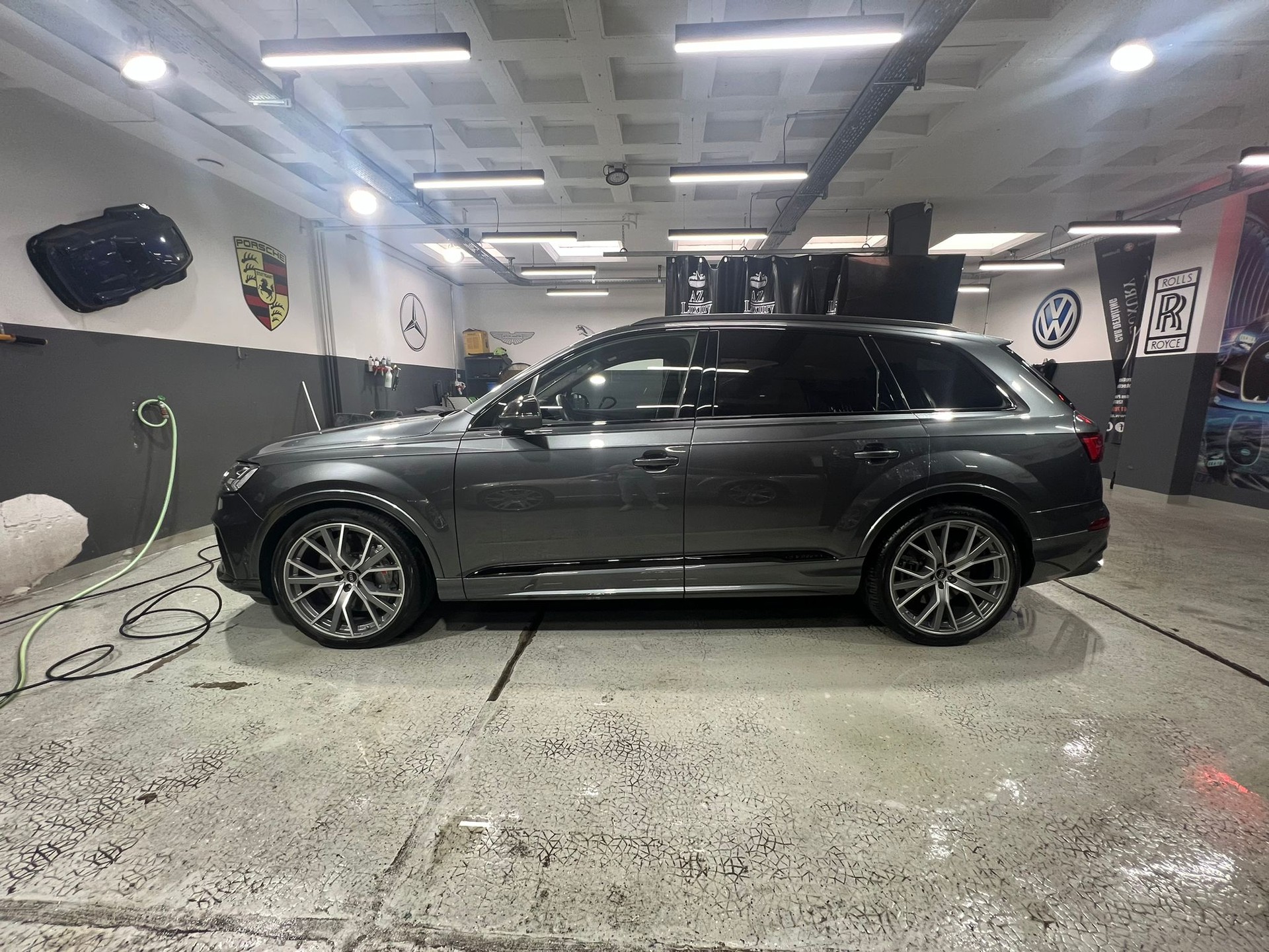 AUDI SQ7 TFSI quattro TFSI-image-0