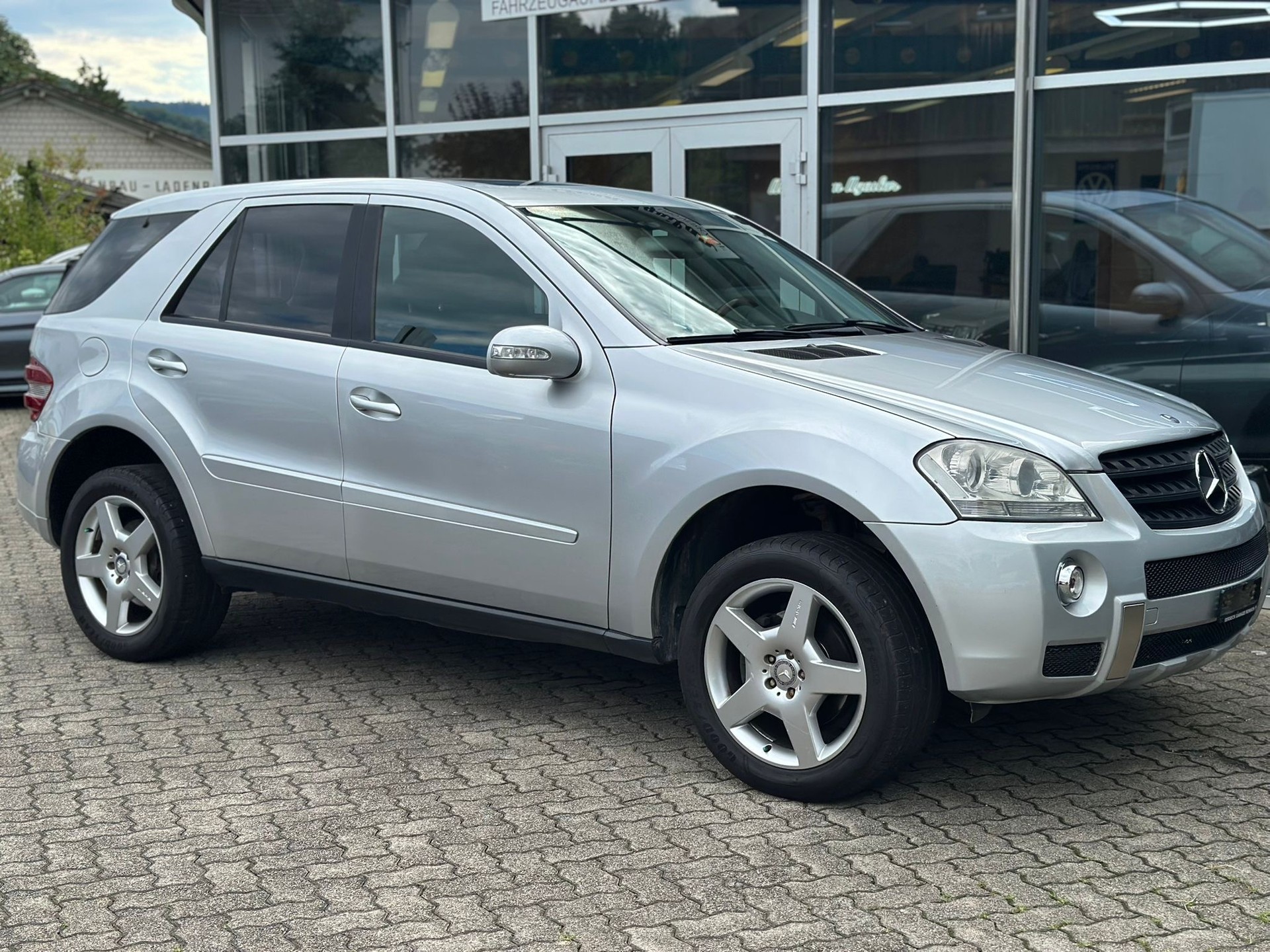 MERCEDES-BENZ ML 350 4Matic 7G-Tronic-image-0