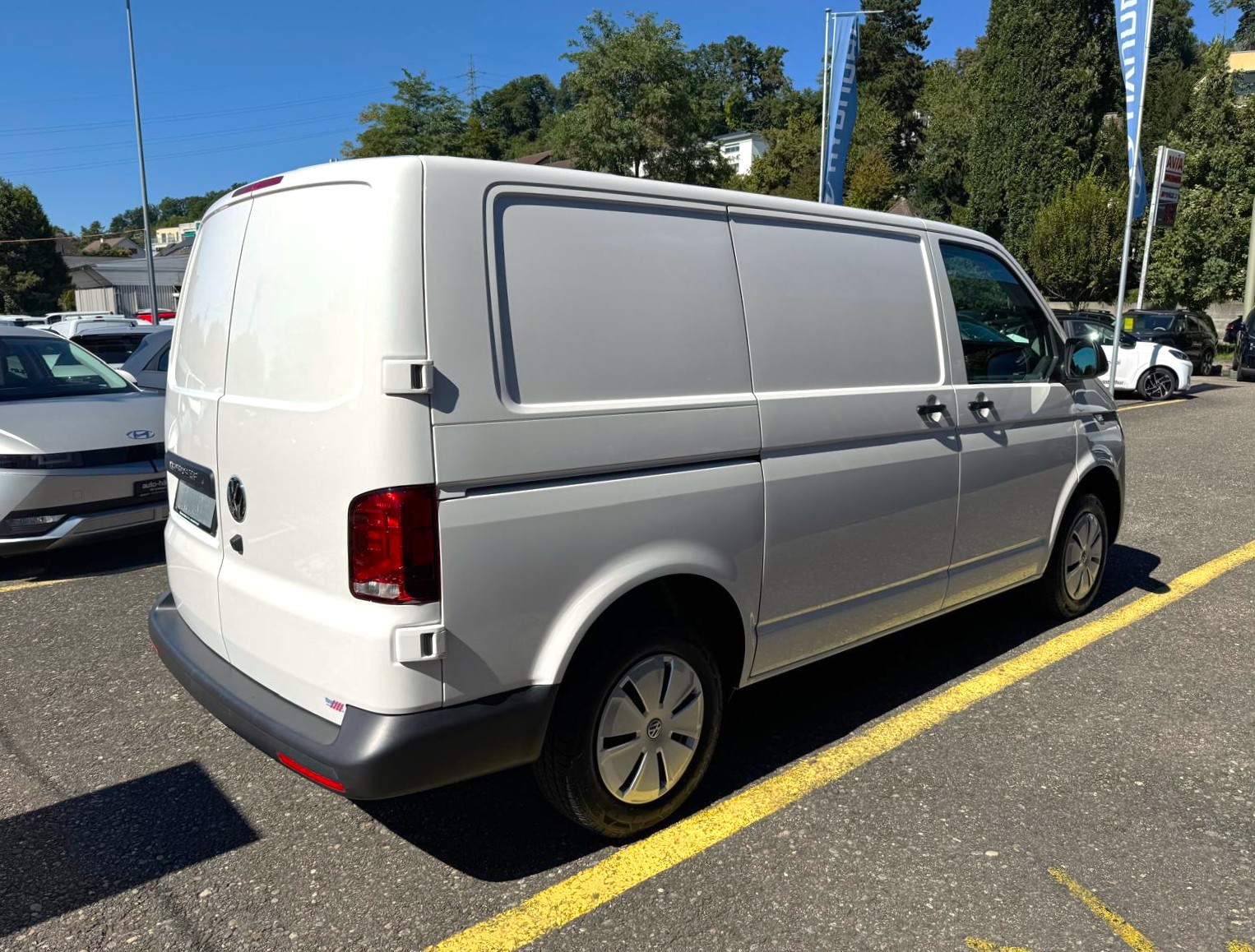 VW T6.1 2.0 TDI DSG-image-7