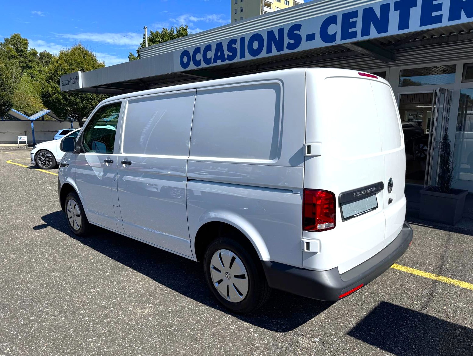 VW T6.1 2.0 TDI DSG-image-15