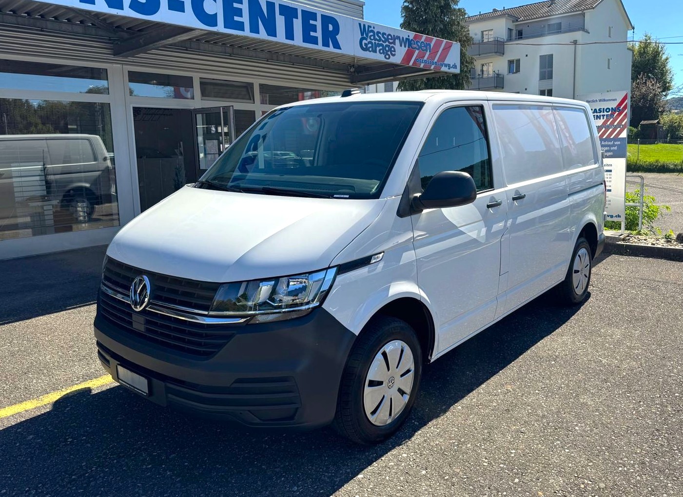 VW T6.1 2.0 TDI DSG-image-0
