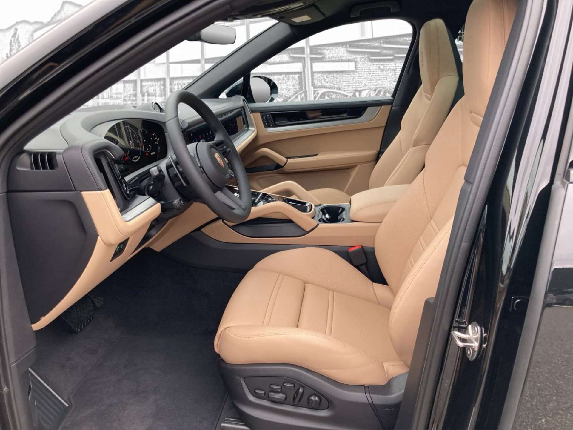 PORSCHE Cayenne Coupé-image-3