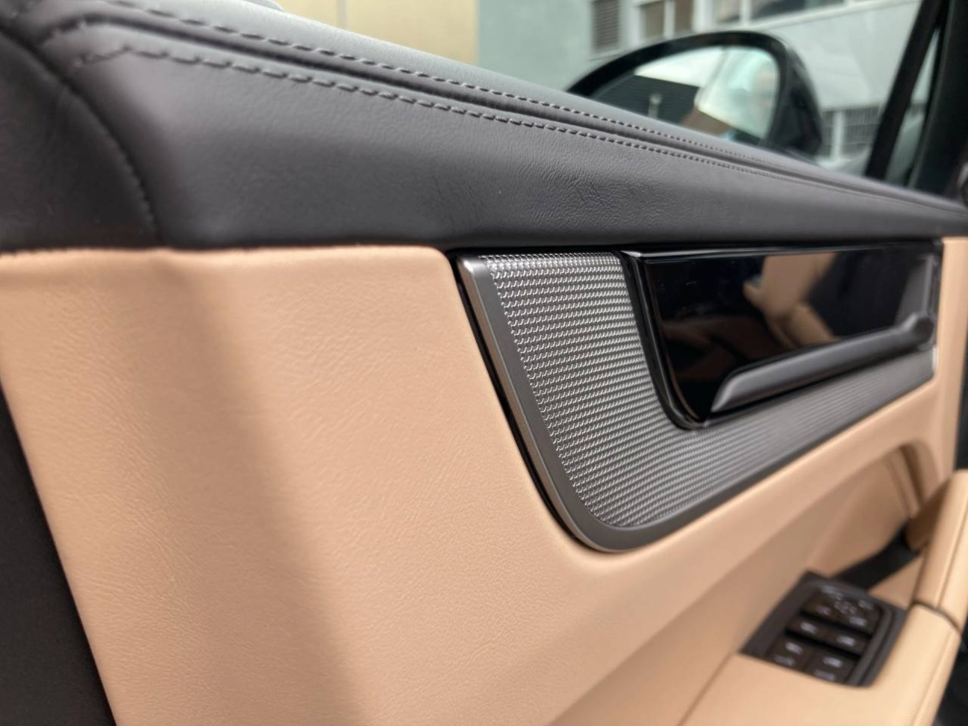 PORSCHE Cayenne Coupé-image-18