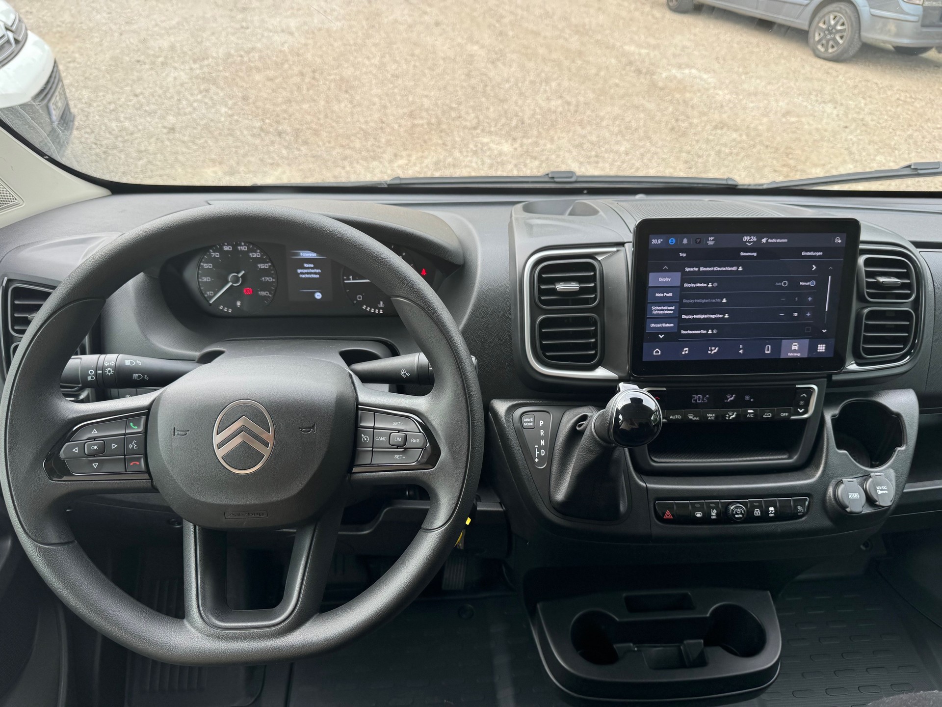 CITROEN L2H2 Automatic-Getriebe, 2 x Schiebetüren verglast, und Multimedia Navigation Rückfahrkamera u.s.w-image-4