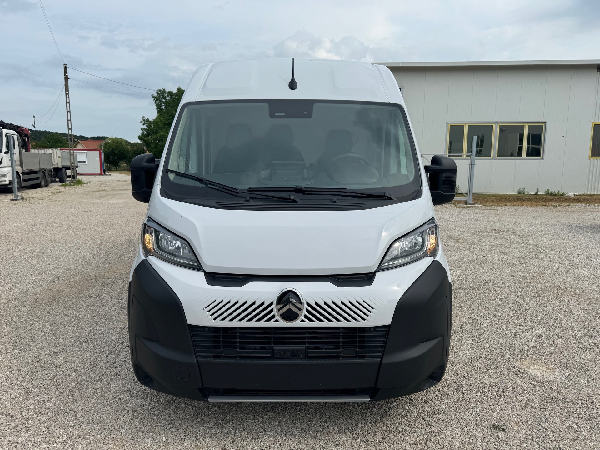 CITROEN L2H2 Automatic-Getriebe, 2 x Schiebetüren verglast, und Multimedia Navigation Rückfahrkamera u.s.w-image-7