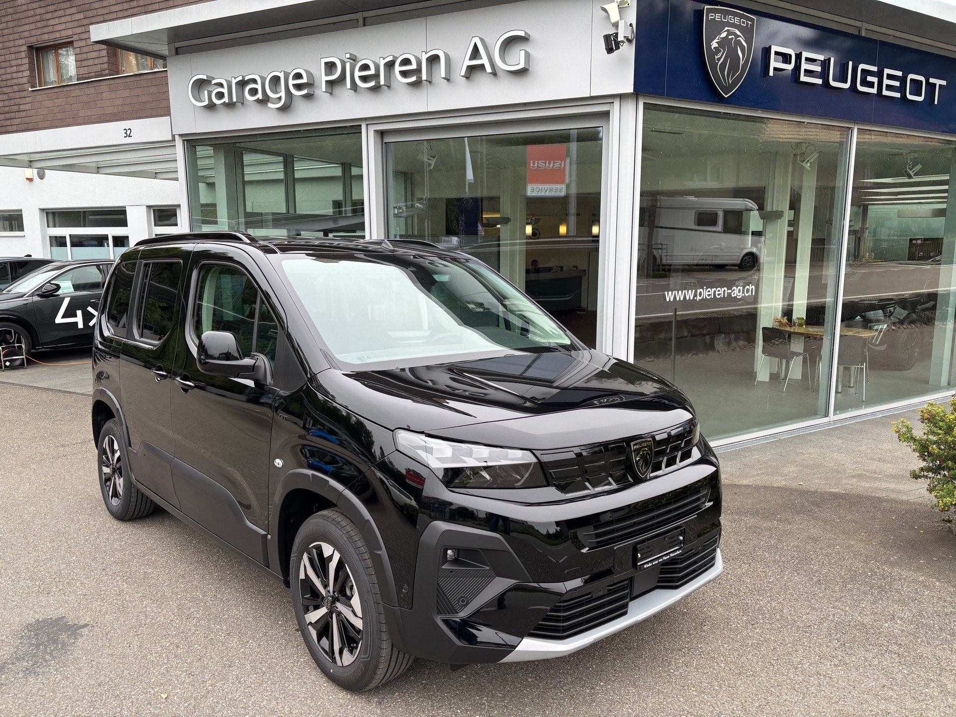 PEUGEOT Rifter 1.5 HDi GT EAT8-image-0