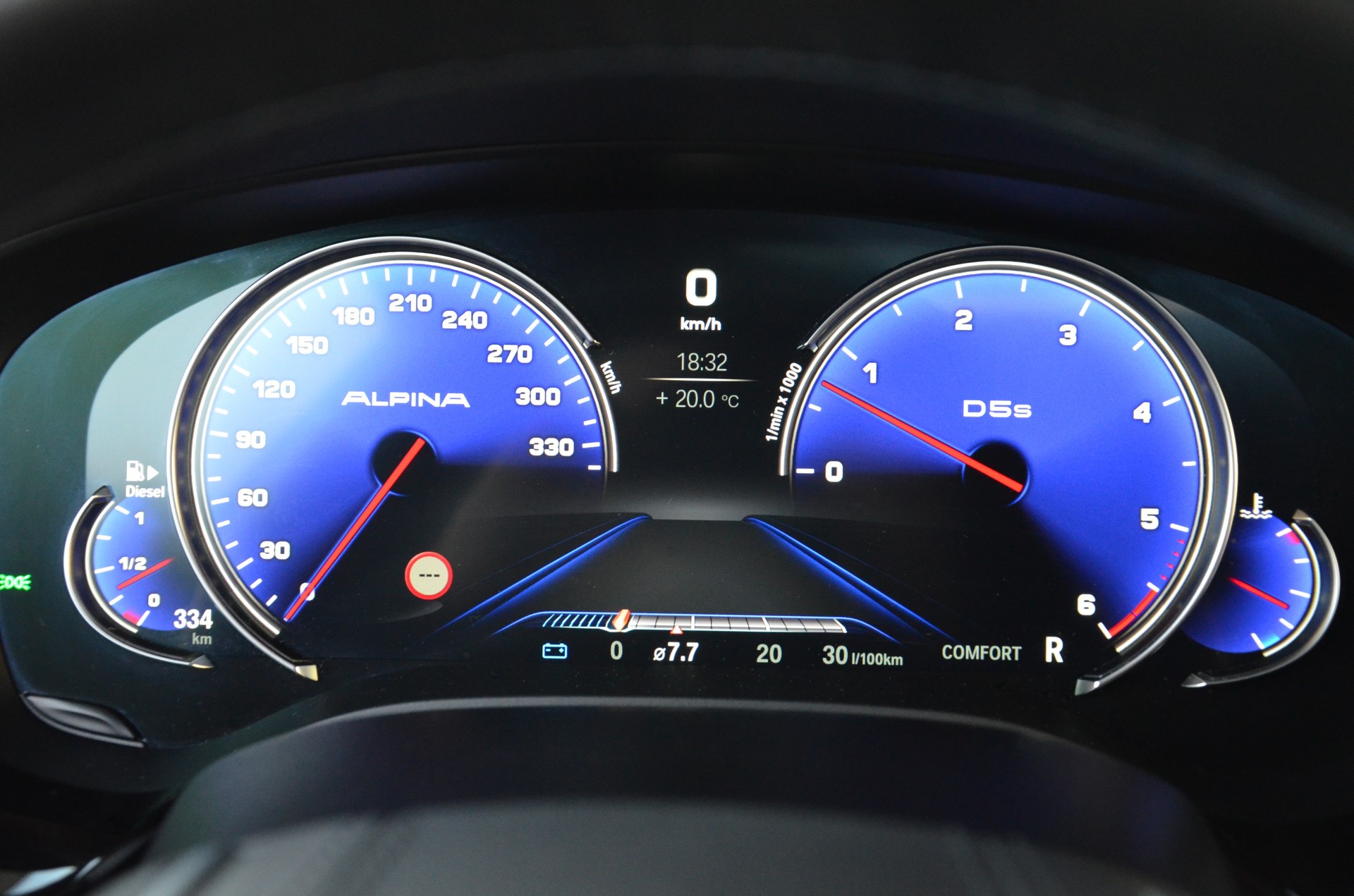 BMW-ALPINA D5 S BiTurbo 3.0d xDrive Switch-Tronic*Frisch ab MFK,1 Jahr oder 20'000km Garantie*-image-21