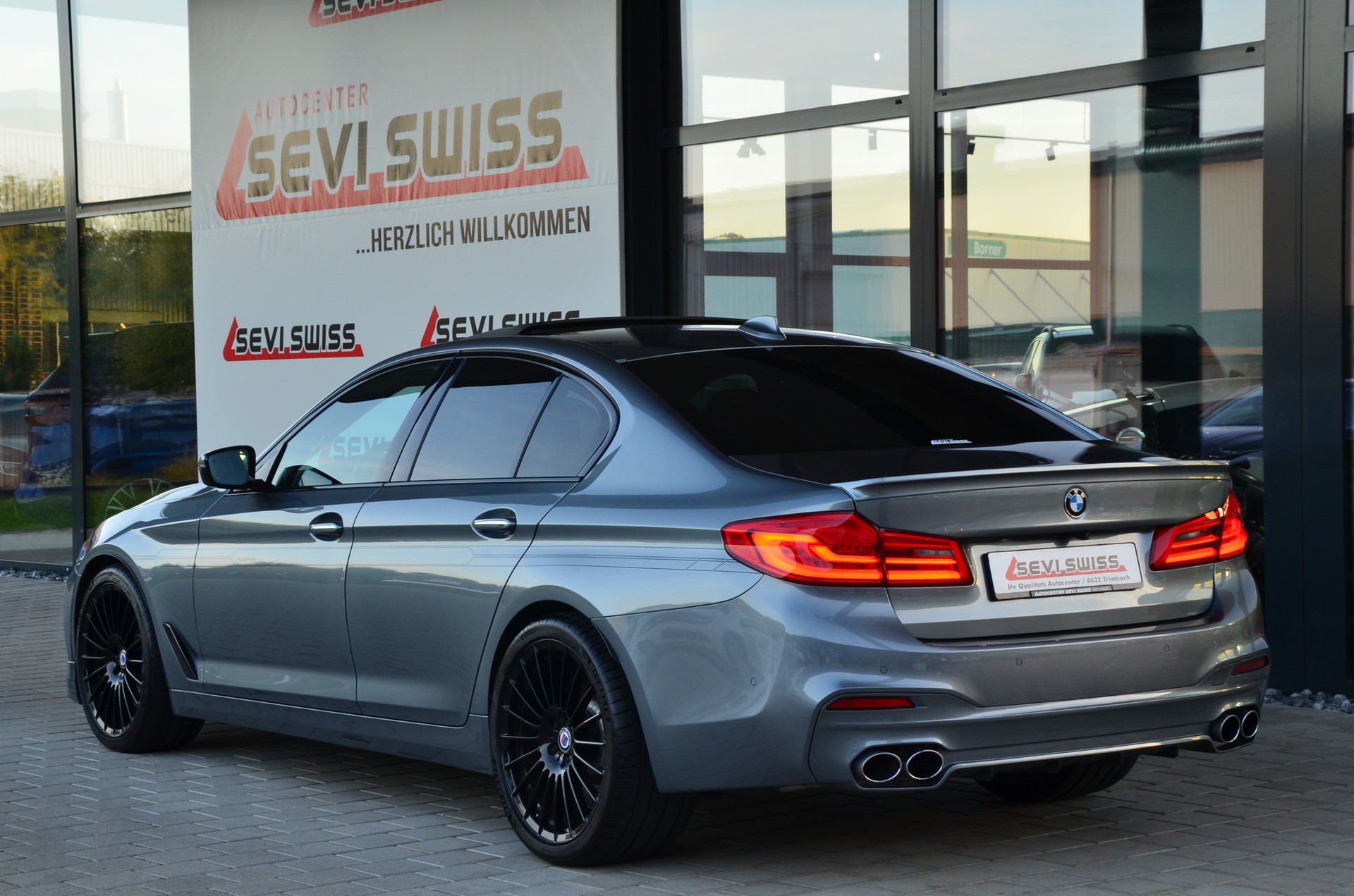 BMW-ALPINA D5 S BiTurbo 3.0d xDrive Switch-Tronic*Frisch ab MFK,1 Jahr oder 20'000km Garantie*-image-6