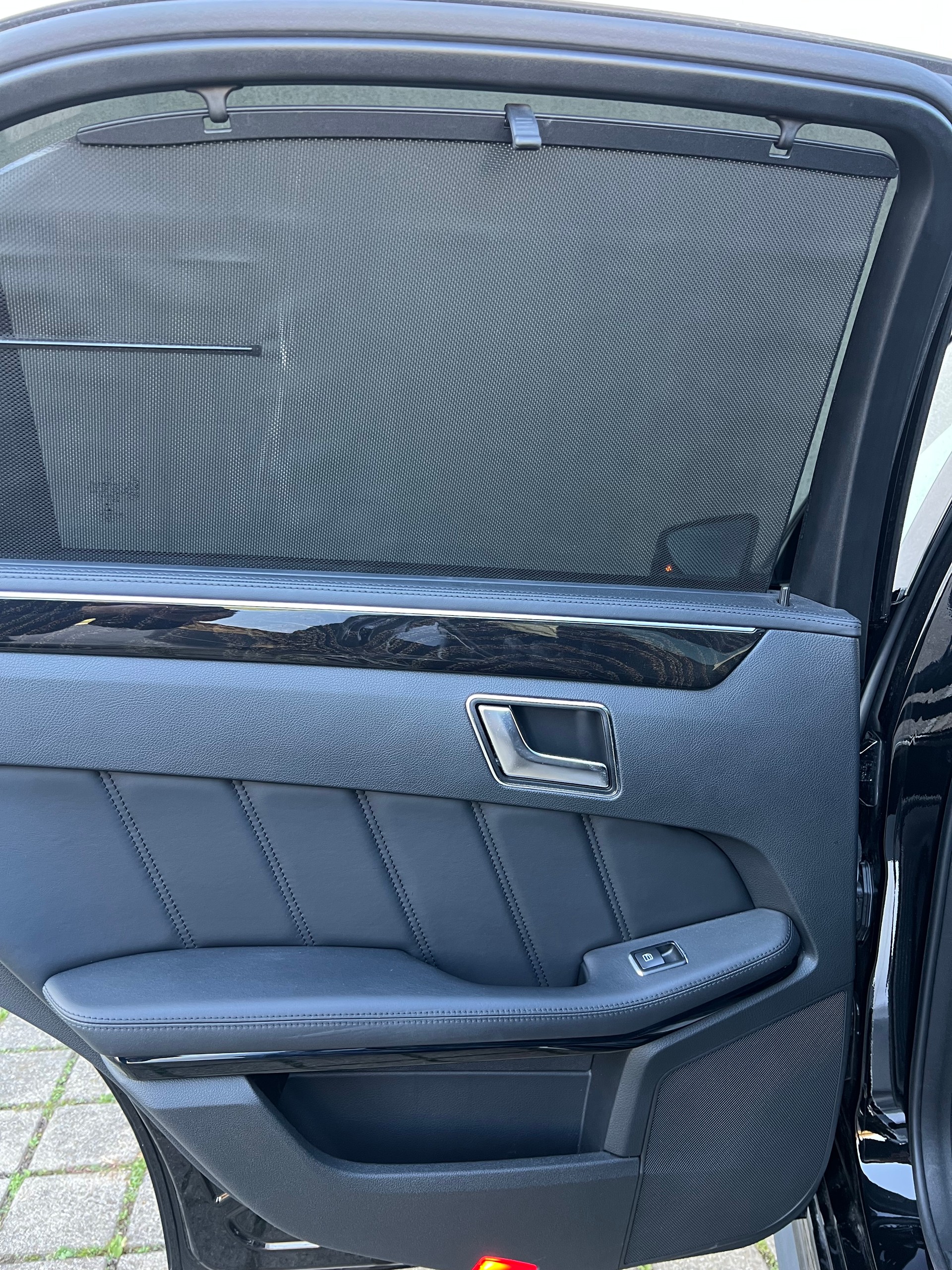 MERCEDES-BENZ E 63 AMG 4Matic Speedshift-image-15