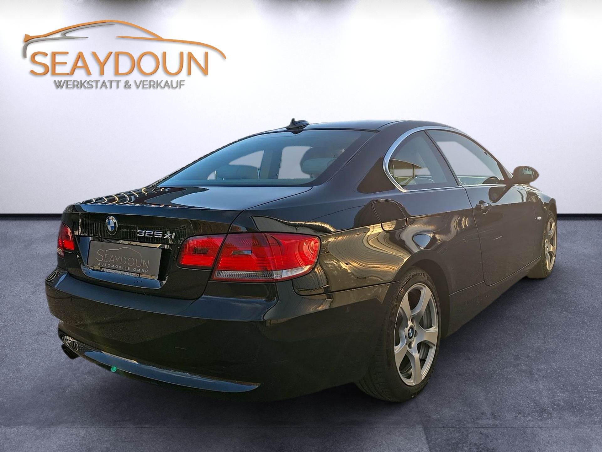 BMW 325xi Coupé-image-2