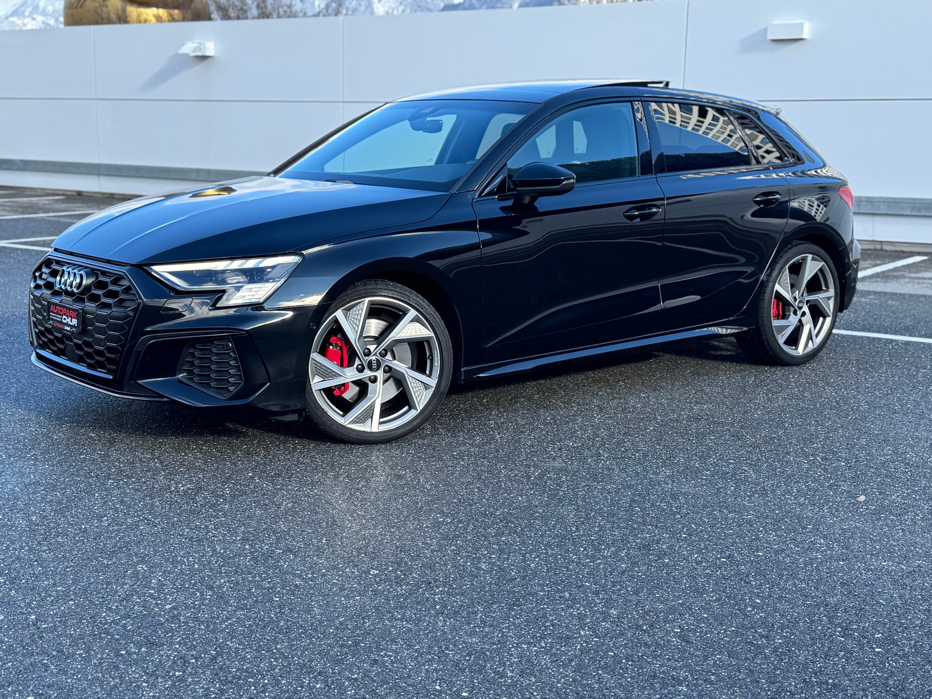 AUDI S3 Sportback 2.0 TFSI quattro S-tronic-image-1