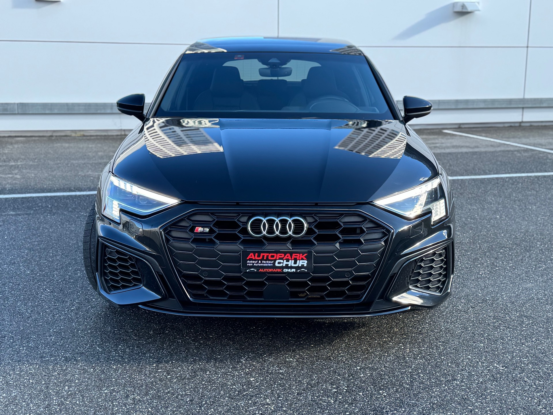 AUDI S3 Sportback 2.0 TFSI quattro S-tronic-image-6