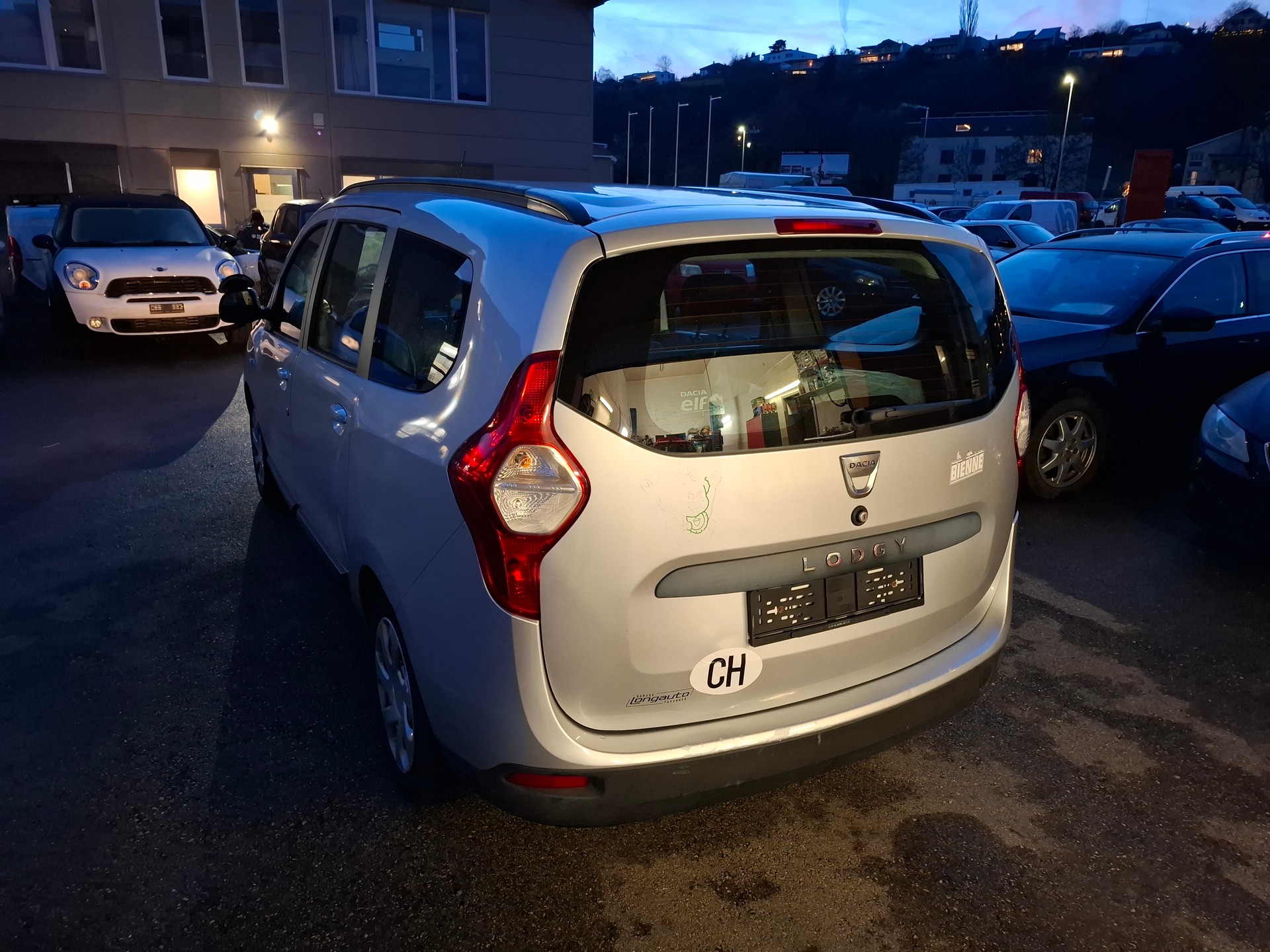 DACIA Lodgy 1.5 dCi Lauréate 7PL-image-3