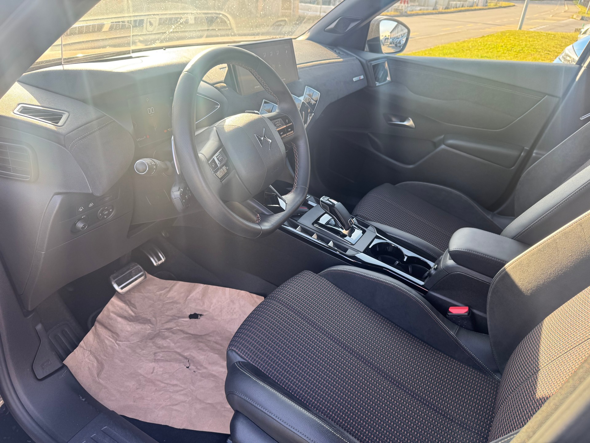 DS AUTOMOBILES DS 3 Crossback 1.2 PureTech Performance Line EAT8-image-8