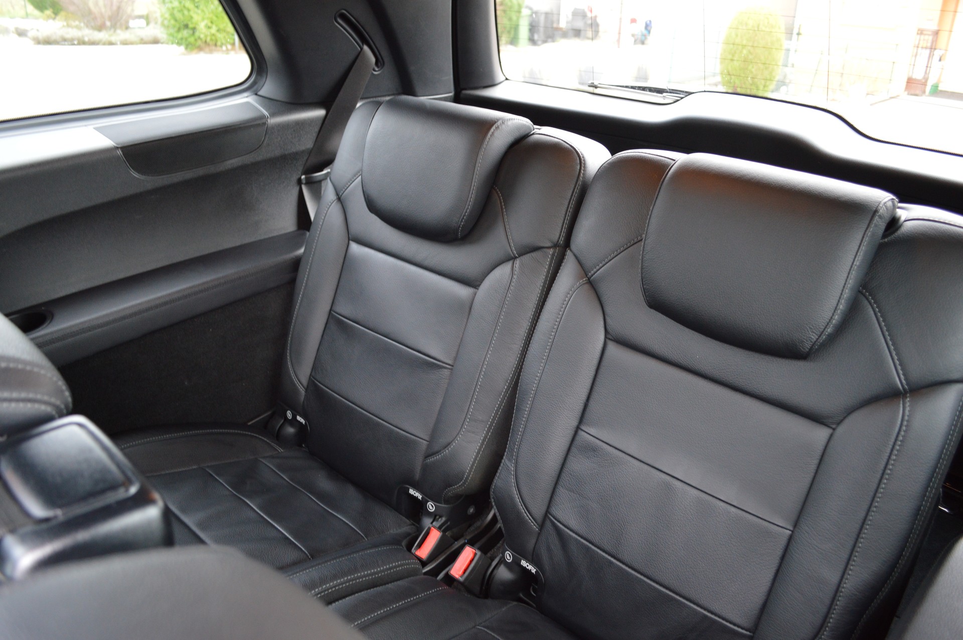 MERCEDES-BENZ GLS 350 d 4Matic 9G-TRONIC-image-17